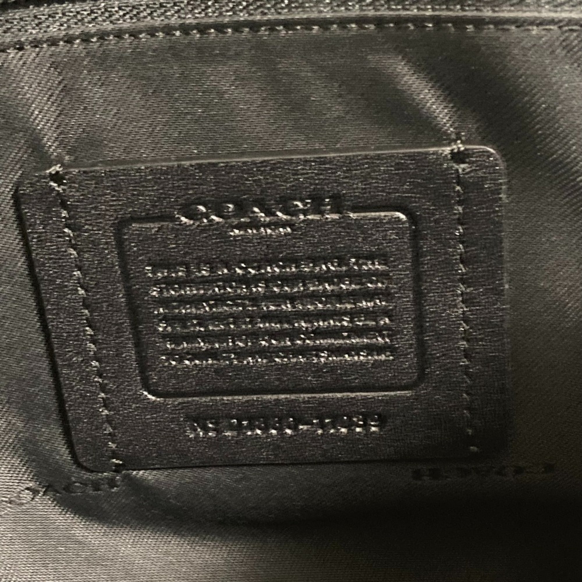 Coach Black Shoulder Bag (Pre-Owned)