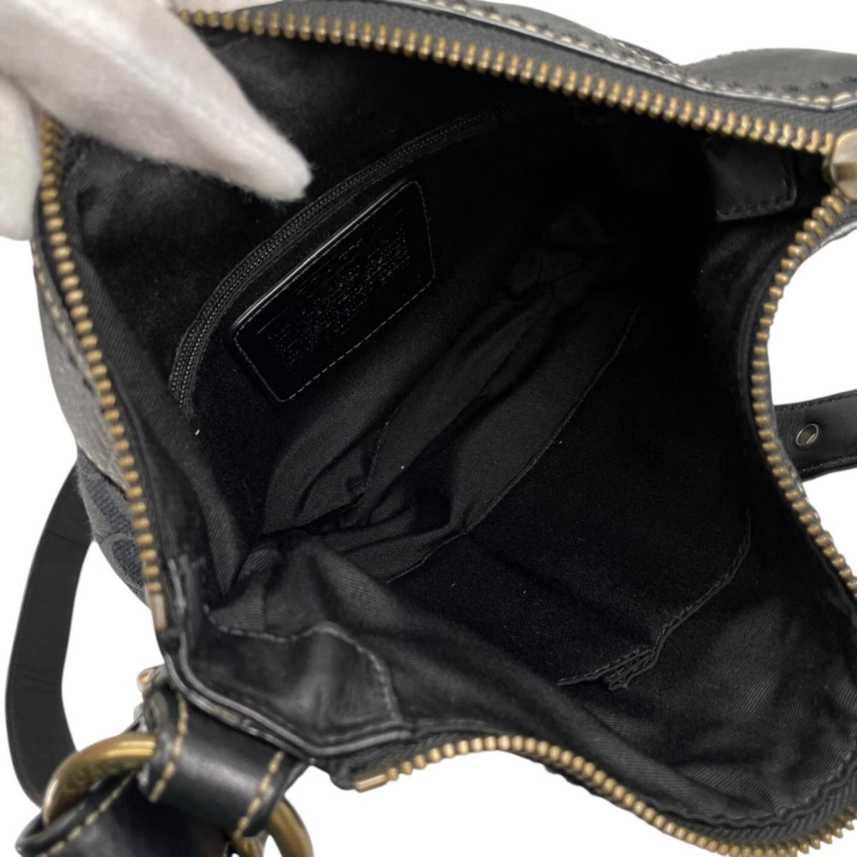 Coach Black Canvas Leather Shoulder Bag (Pre-Owned)