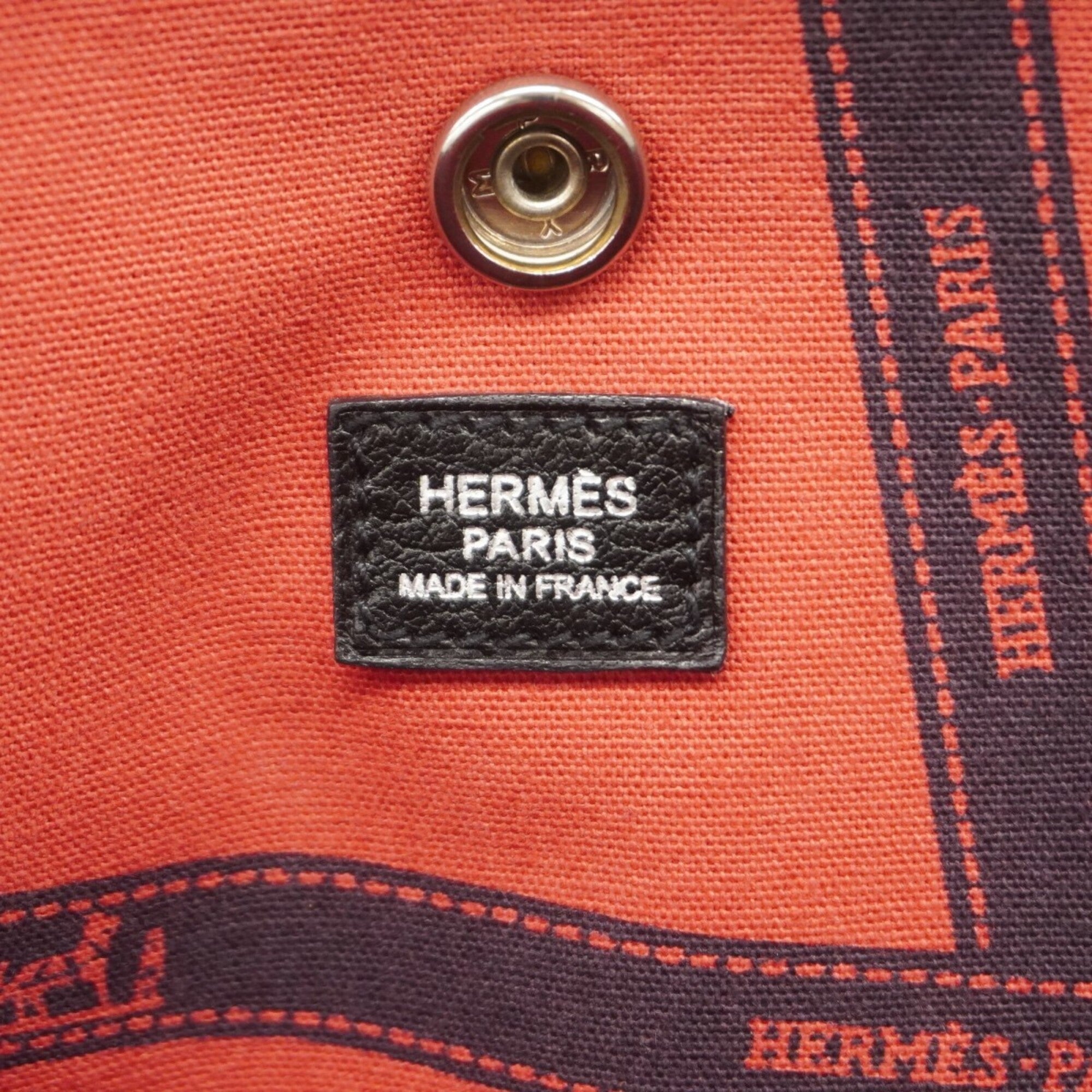 Hermes Black Toile H Tote Bag (Pre-Owned)