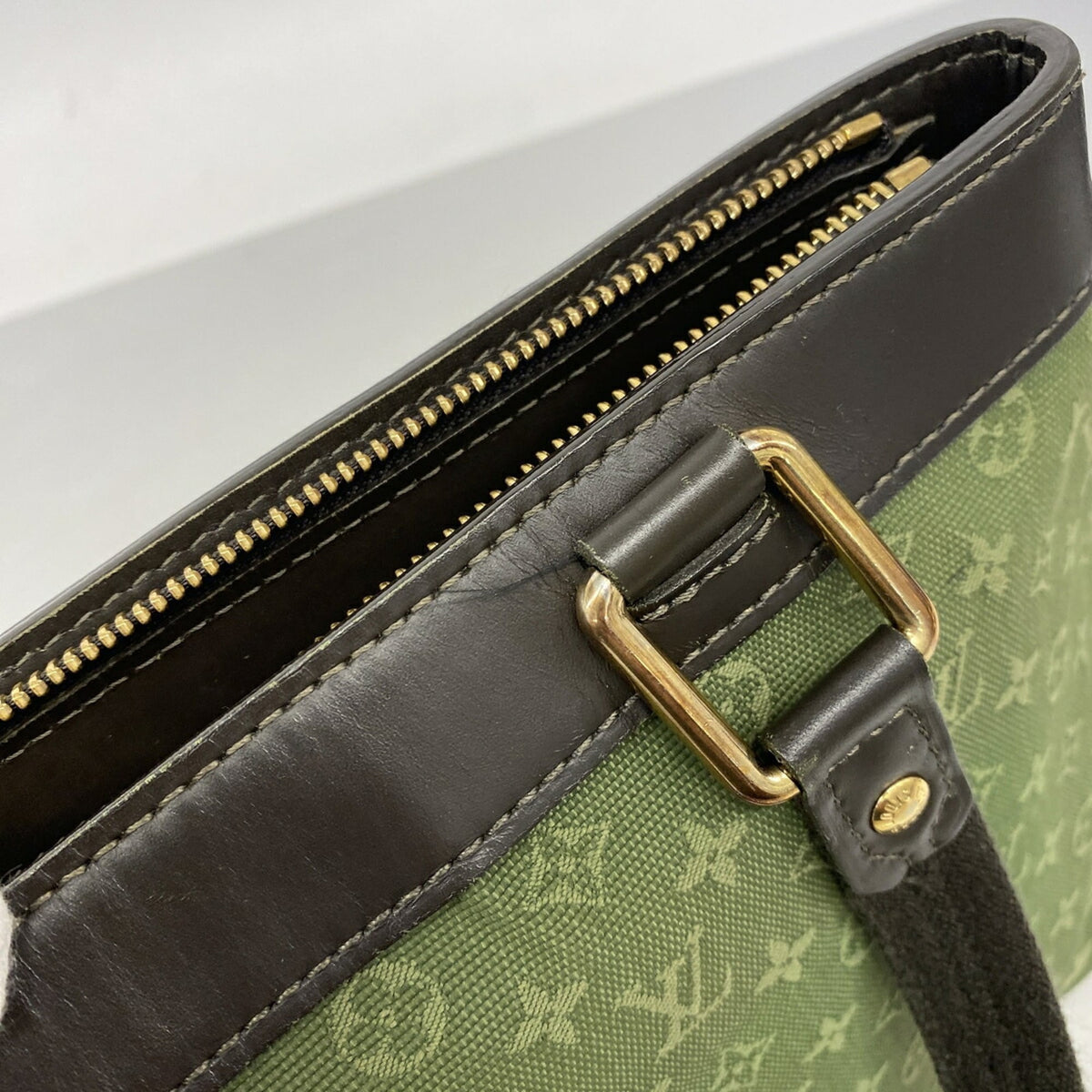 Louis Vuitton Tst Khaki Handbag (Pre-Owned)