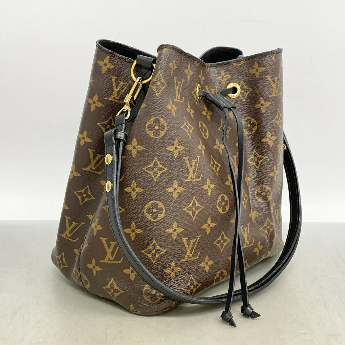 Louis Vuitton Brown Shoulder Bag (Pre-Owned)