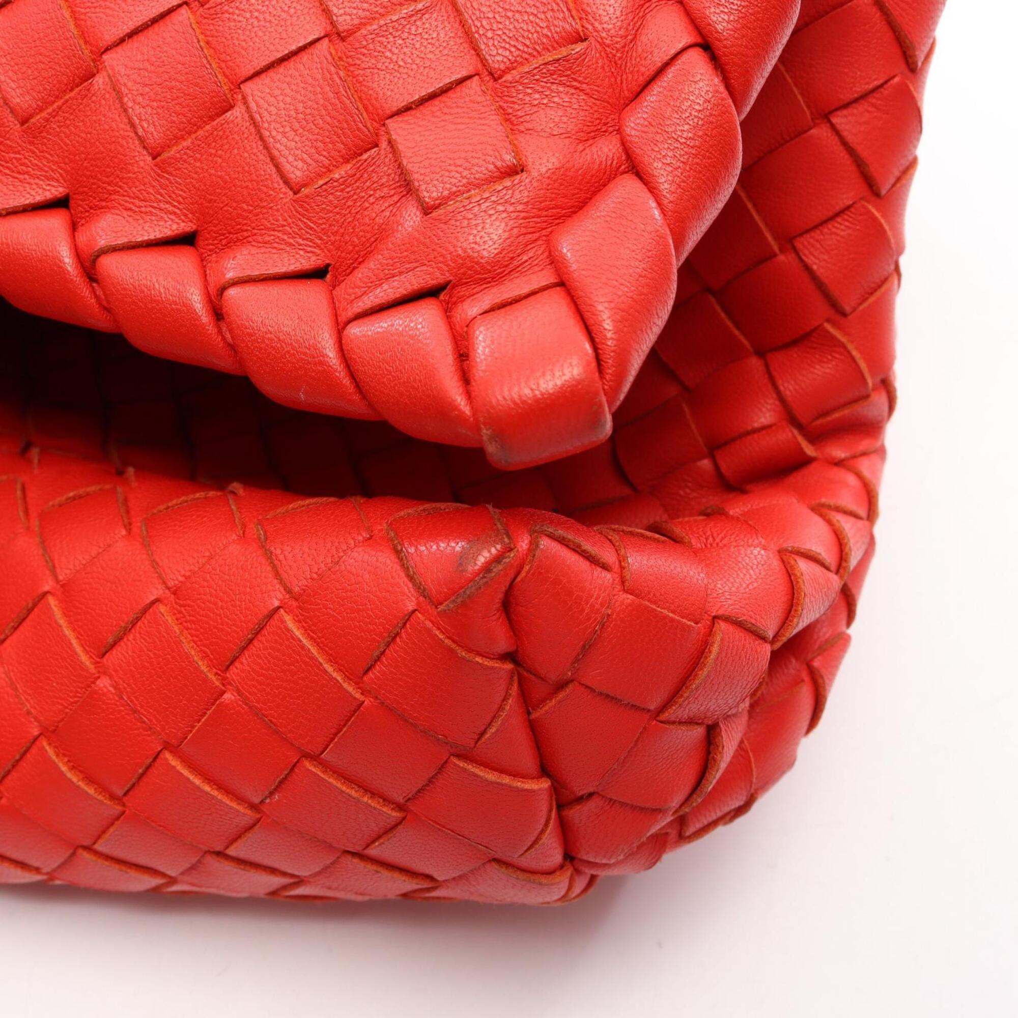 Bottega Veneta Red Color Leather Shoulder Bag (Pre-Owned)