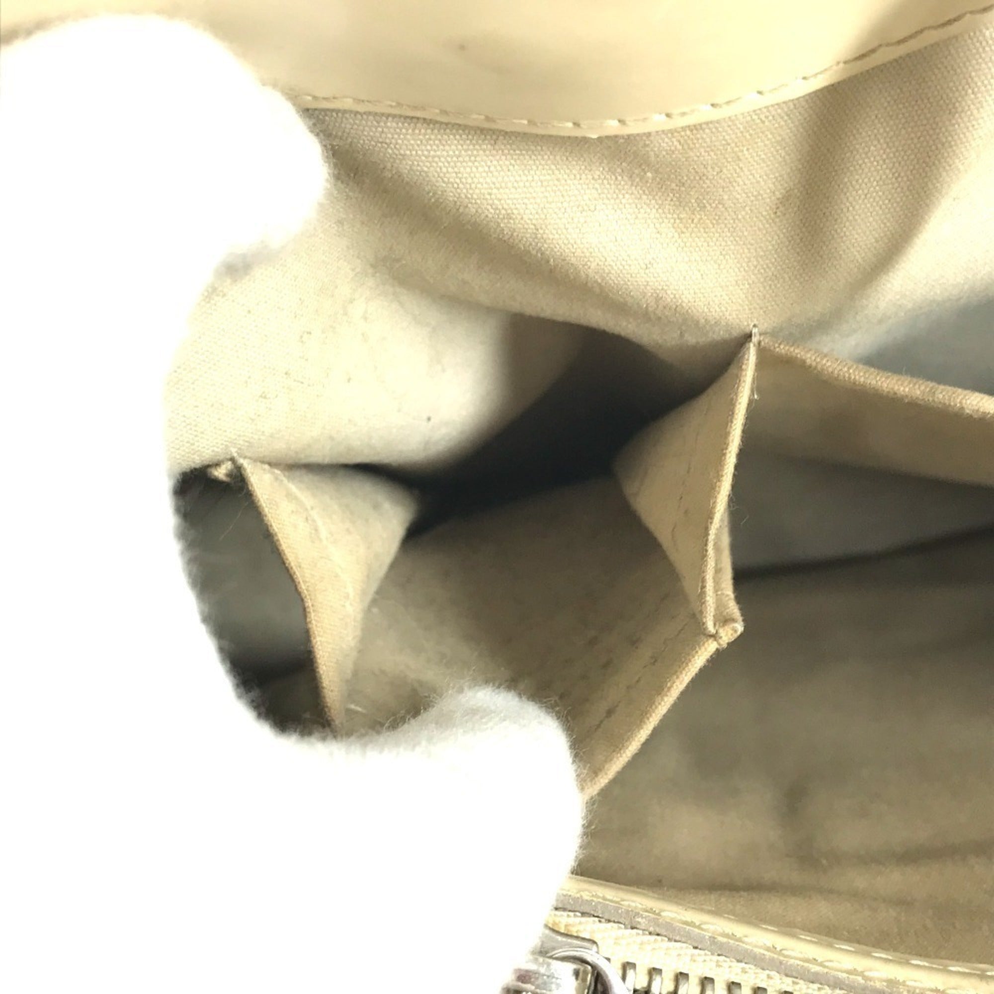 Louis Vuitton Lv Off White White Epi Leather Handbag Tote Bag (Pre-Owned)