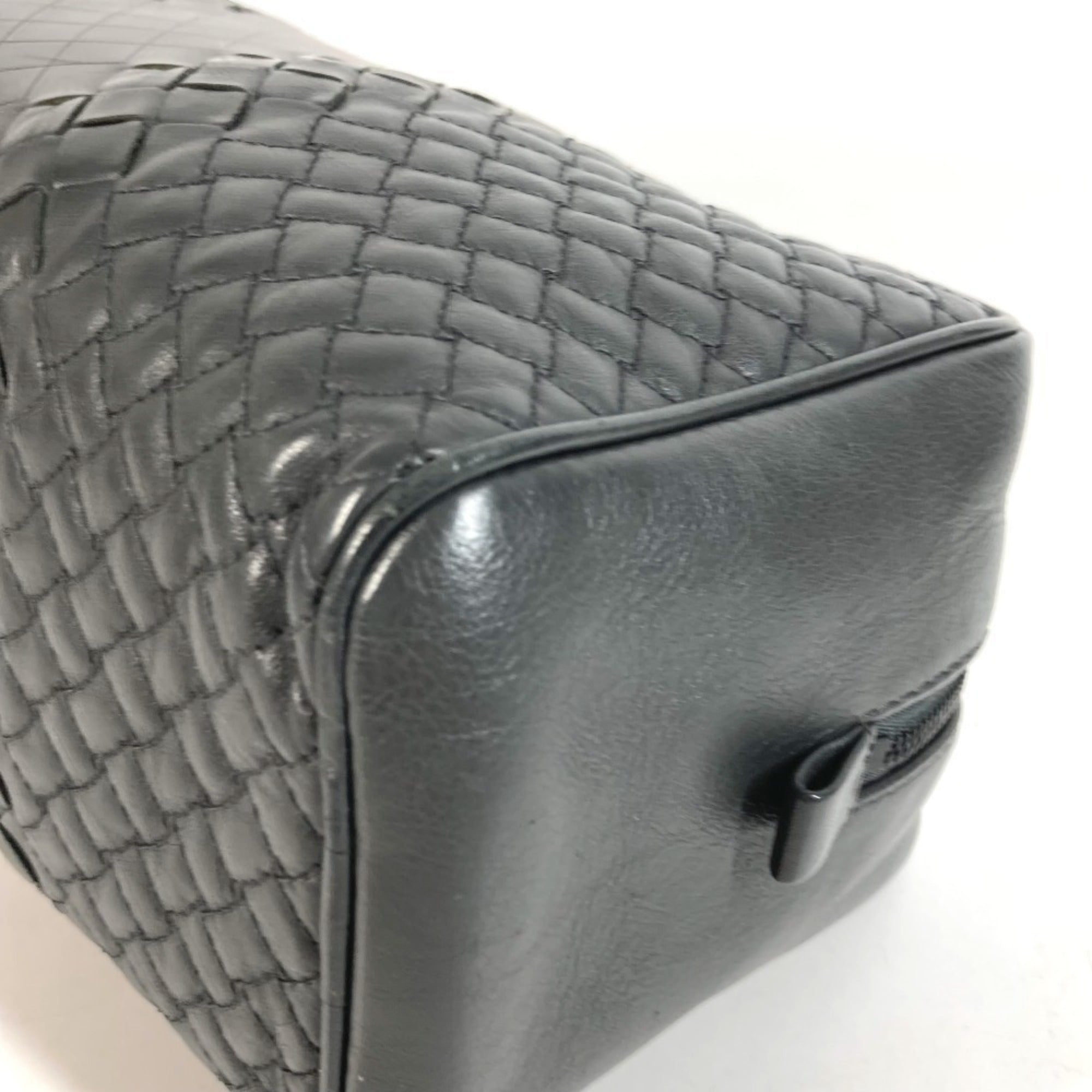 Bottega Veneta Intrecciato Dark Gray Leather Clutch Bag Handbag (Pre-Owned)