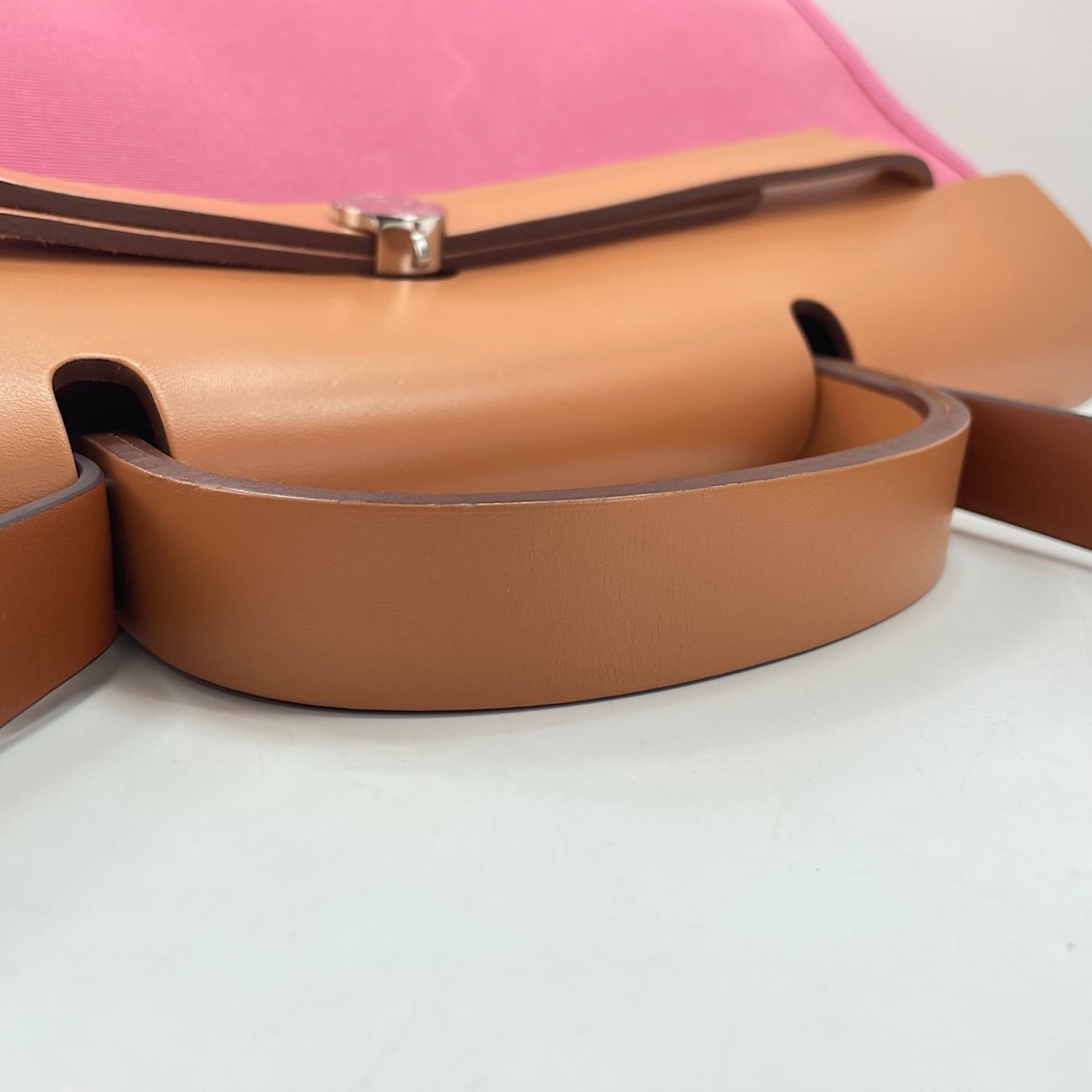 Hermes Her Bag Pink Tote Bag (Pre-Owned)