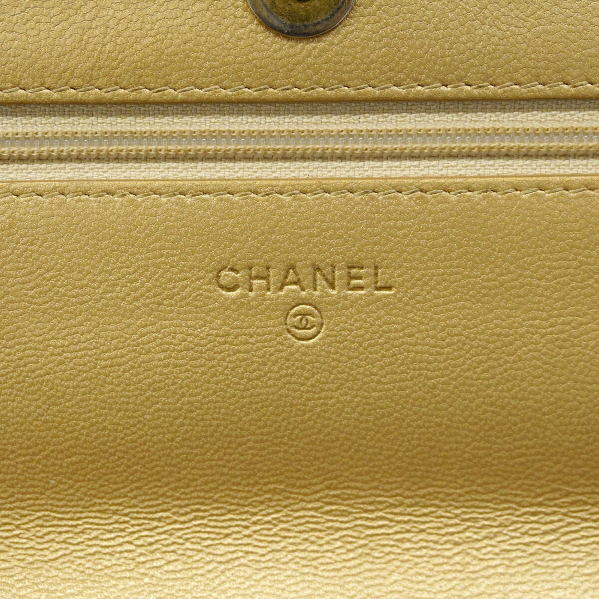 Chanel Brown Leather Chain/Shoulder Wallet (Pre-Owned)