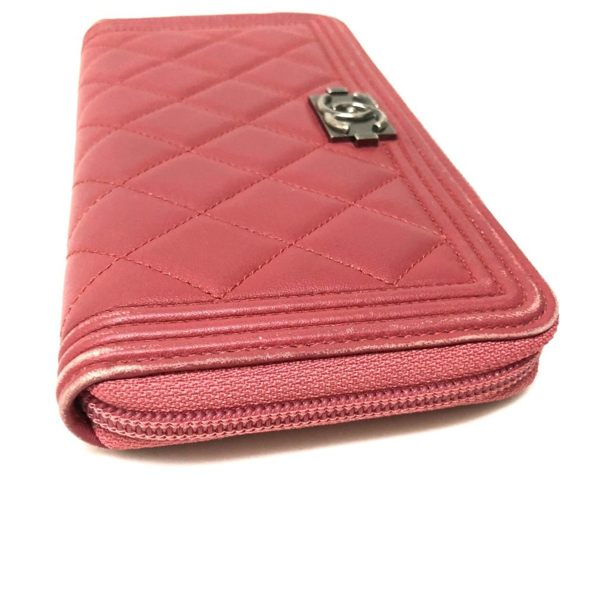 Chanel Boy Chanel Rose Pink Leather Long Wallet (Bi-Fold) (Pre-Owned)