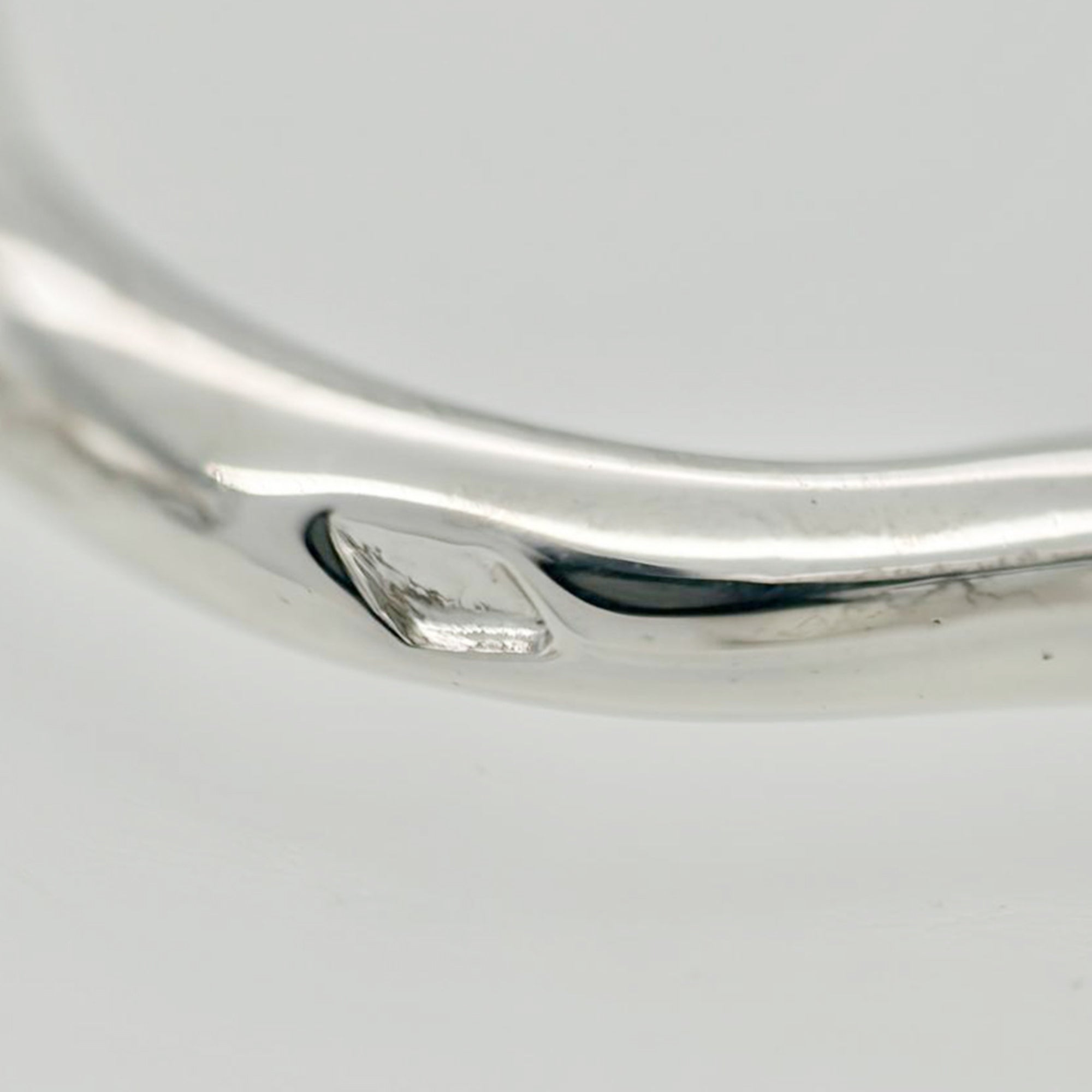 Chanel White Gold (18K) Band Ring (Pre-Owned)