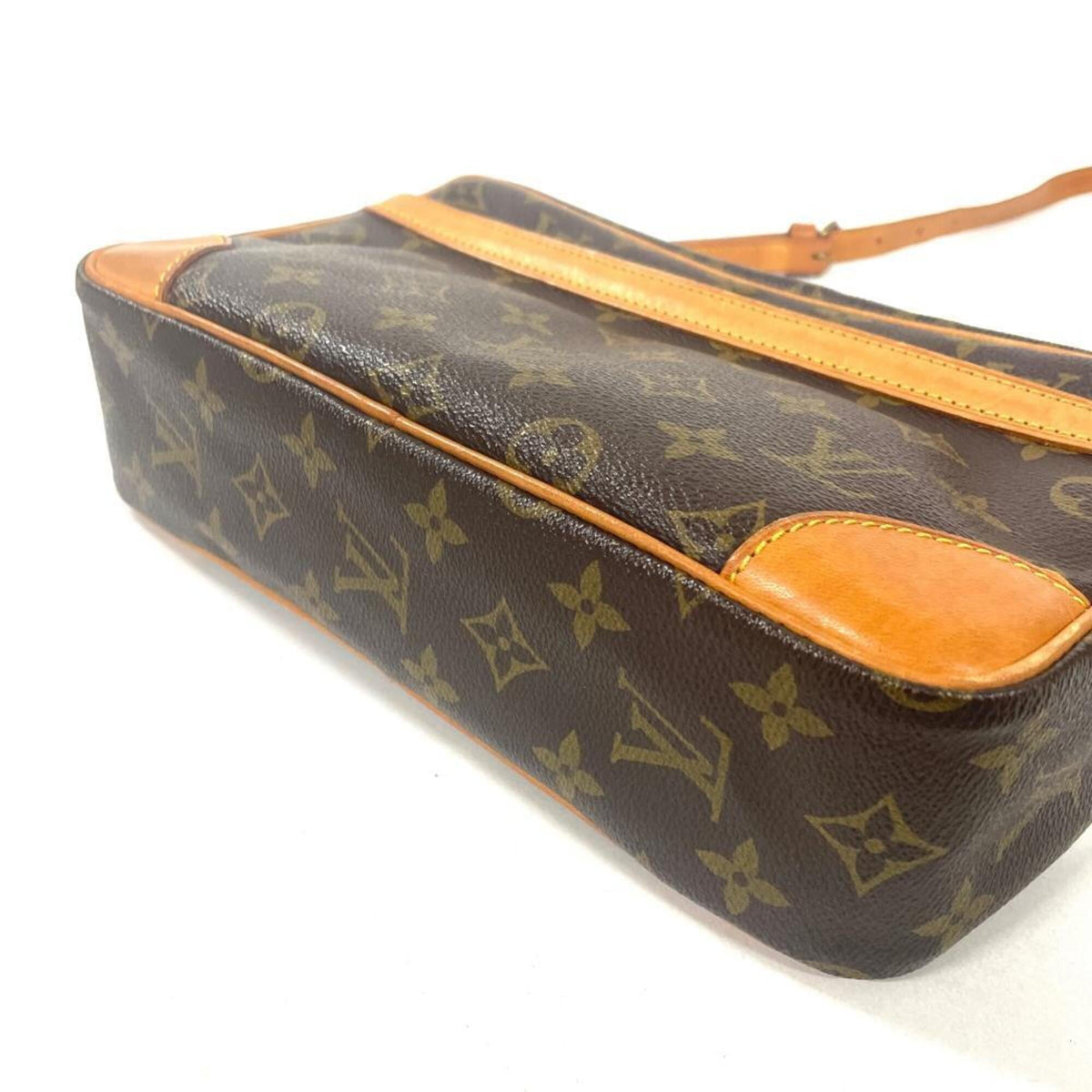 Louis Vuitton Monogram Brown Monogram Monogram Shoulder Bag (Pre-Owned)