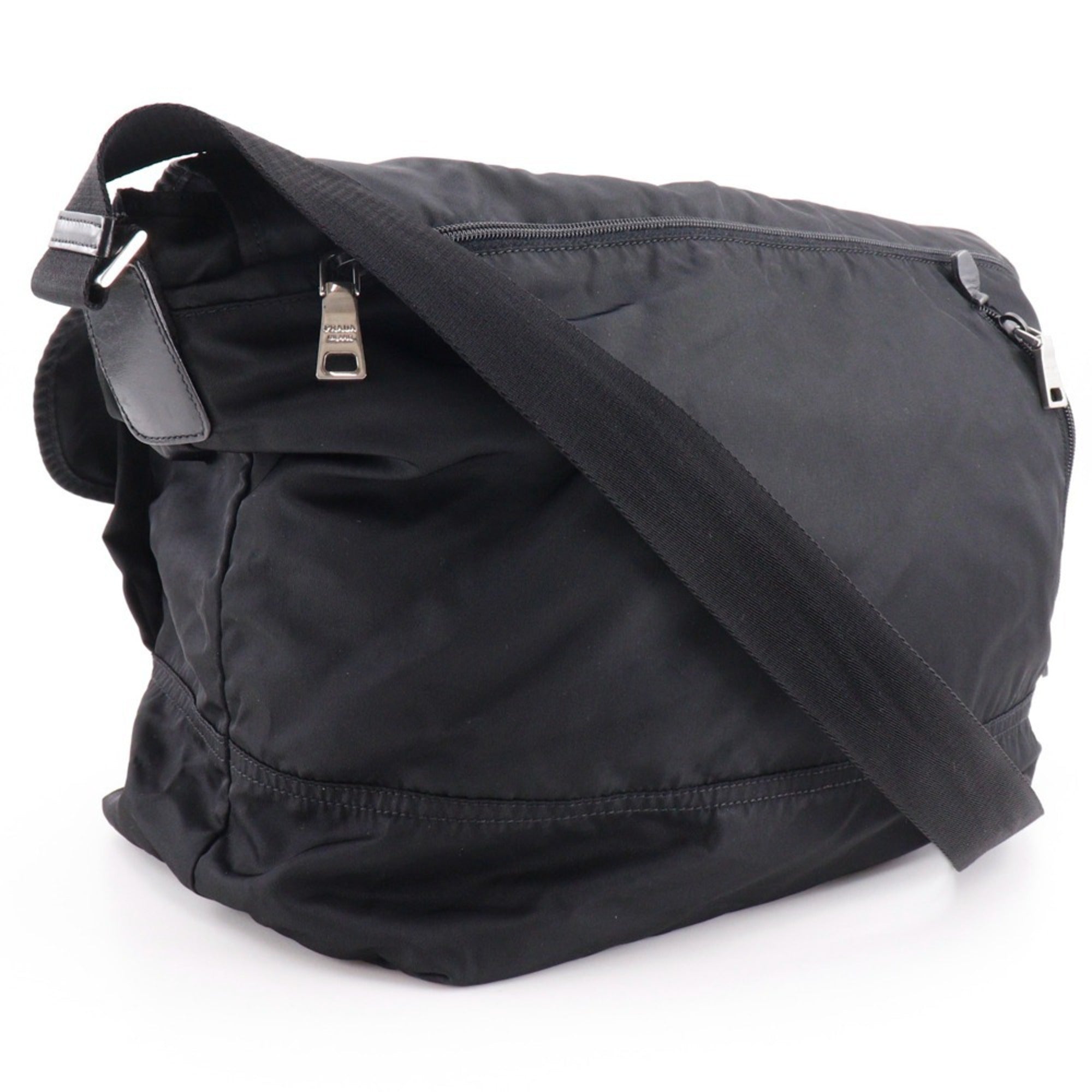 Prada Black Nero Nylon Shoulder Bag (Pre-Owned)