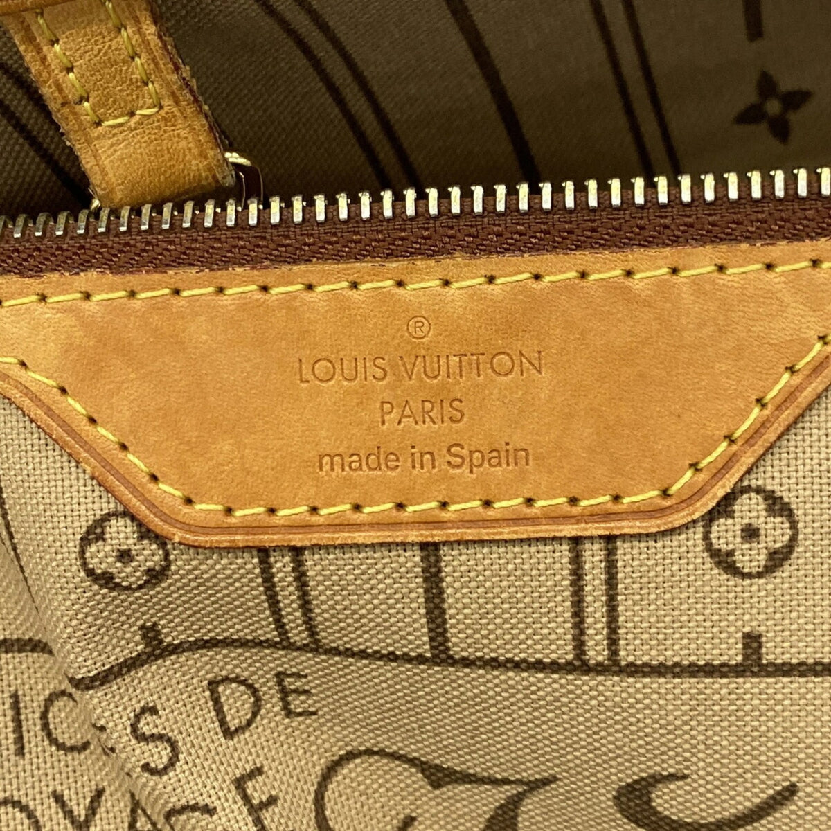 Louis Vuitton Brown Tote Bag (Pre-Owned)