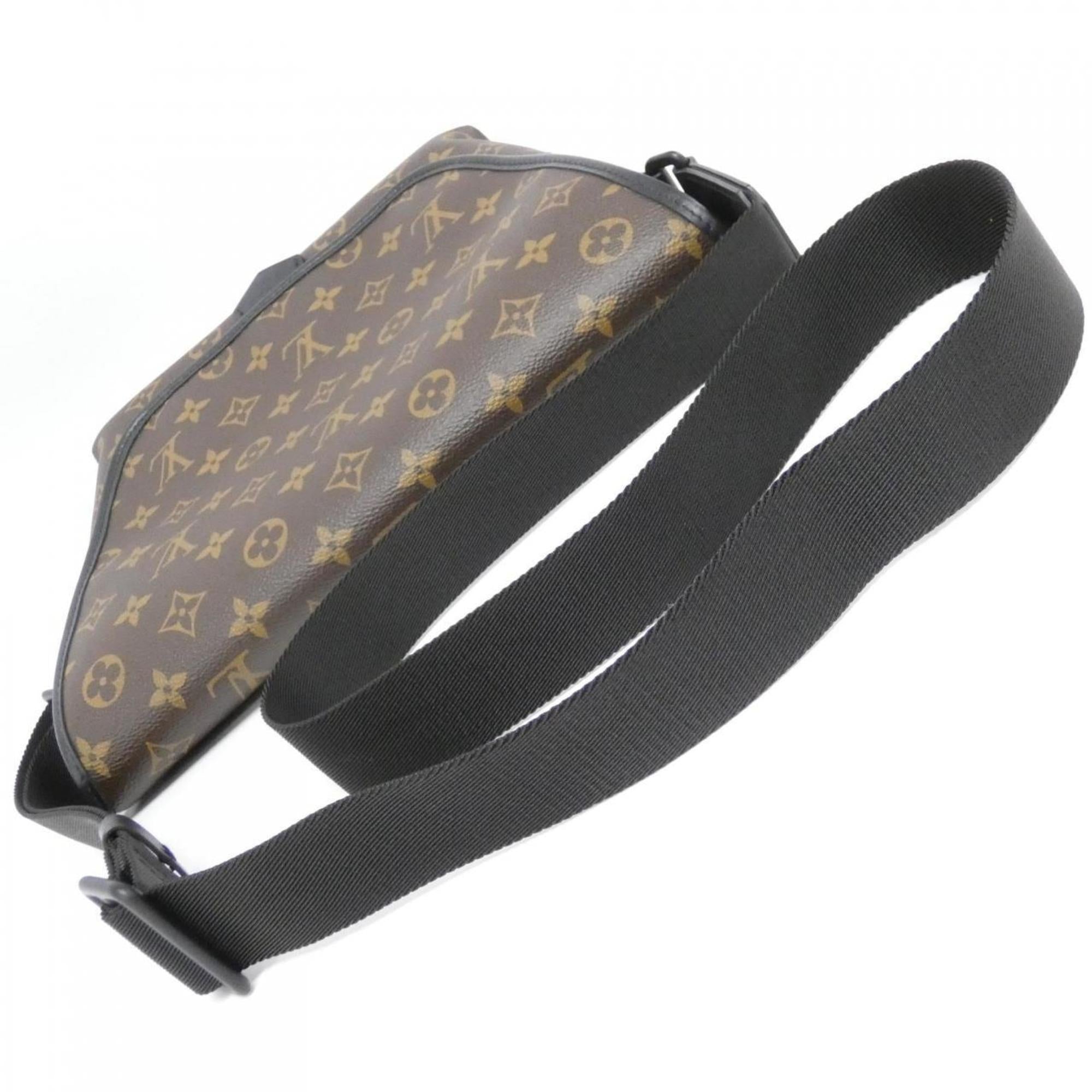 Louis Vuitton Marron Coated Canvas Shoulder Bag (Pre-Owned)