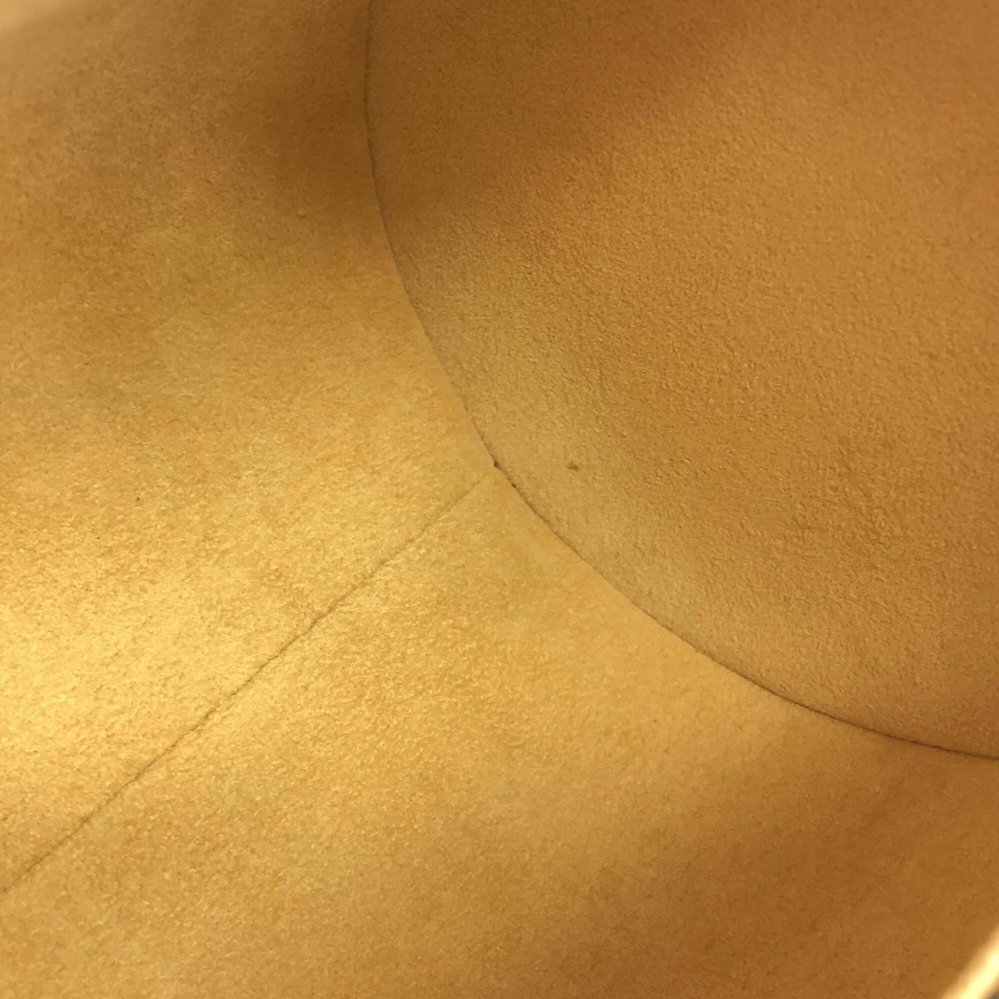 Louis Vuitton Marron Coated Canvas Handbag (Pre-Owned)