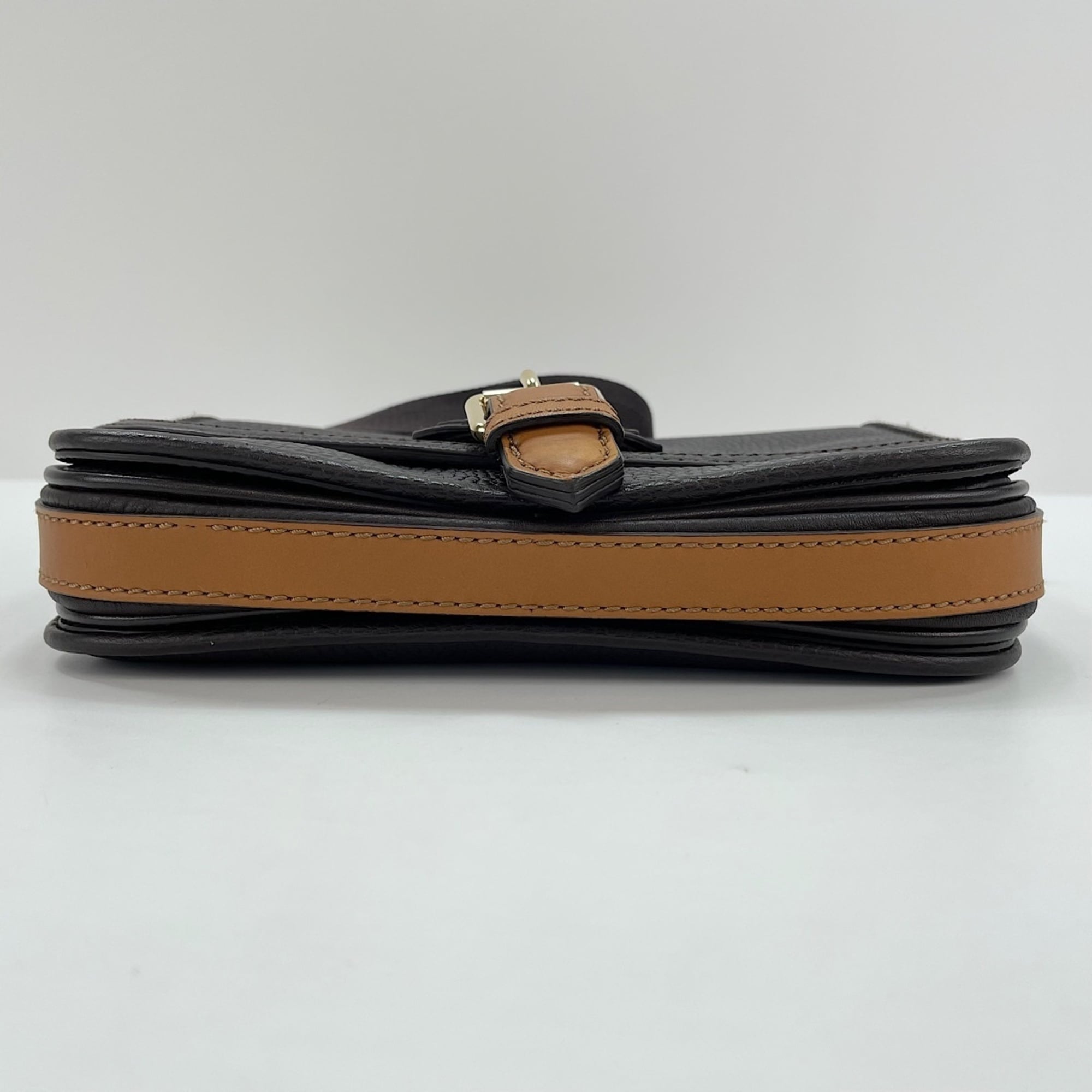 Burberry Brown Shoulder Bag (Pre-Owned)