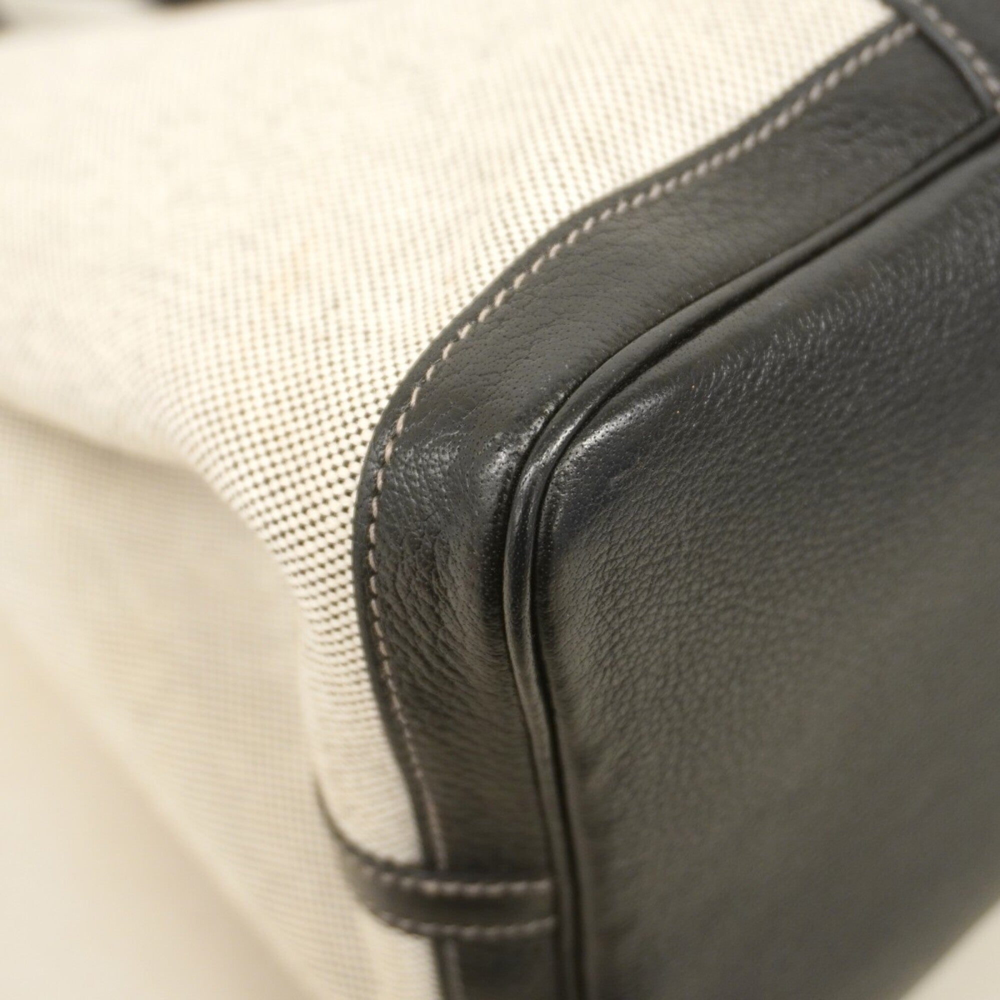 Hermes Black Toile H Tote Bag (Pre-Owned)