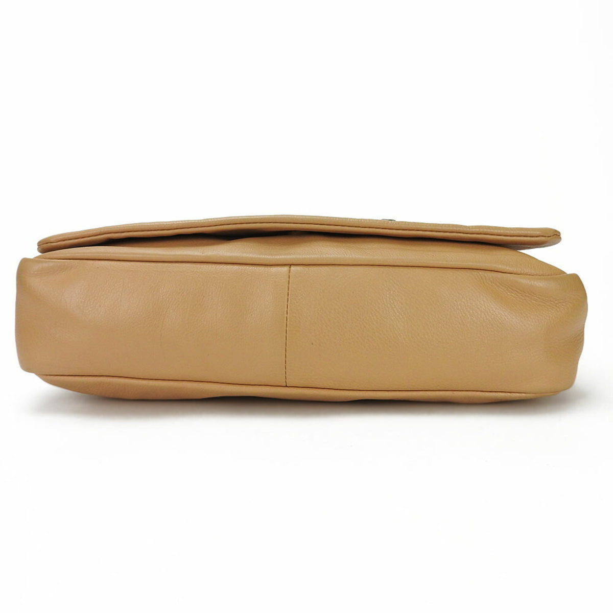 Chanel Beige Leather Shoulder Bag (Pre-Owned)