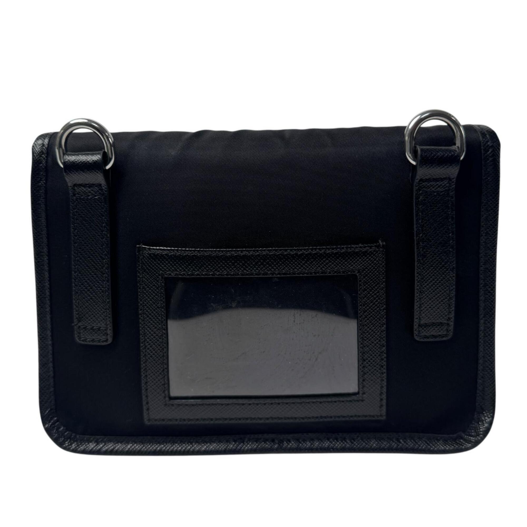 Prada Black Leather Shoulder Bag (Pre-Owned)