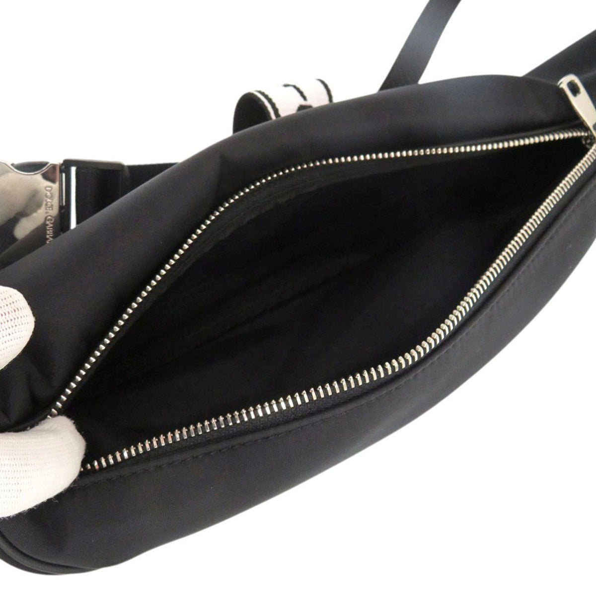 Dolce & Gabbana Black Nylon Fanny Pack (Pre-Owned)