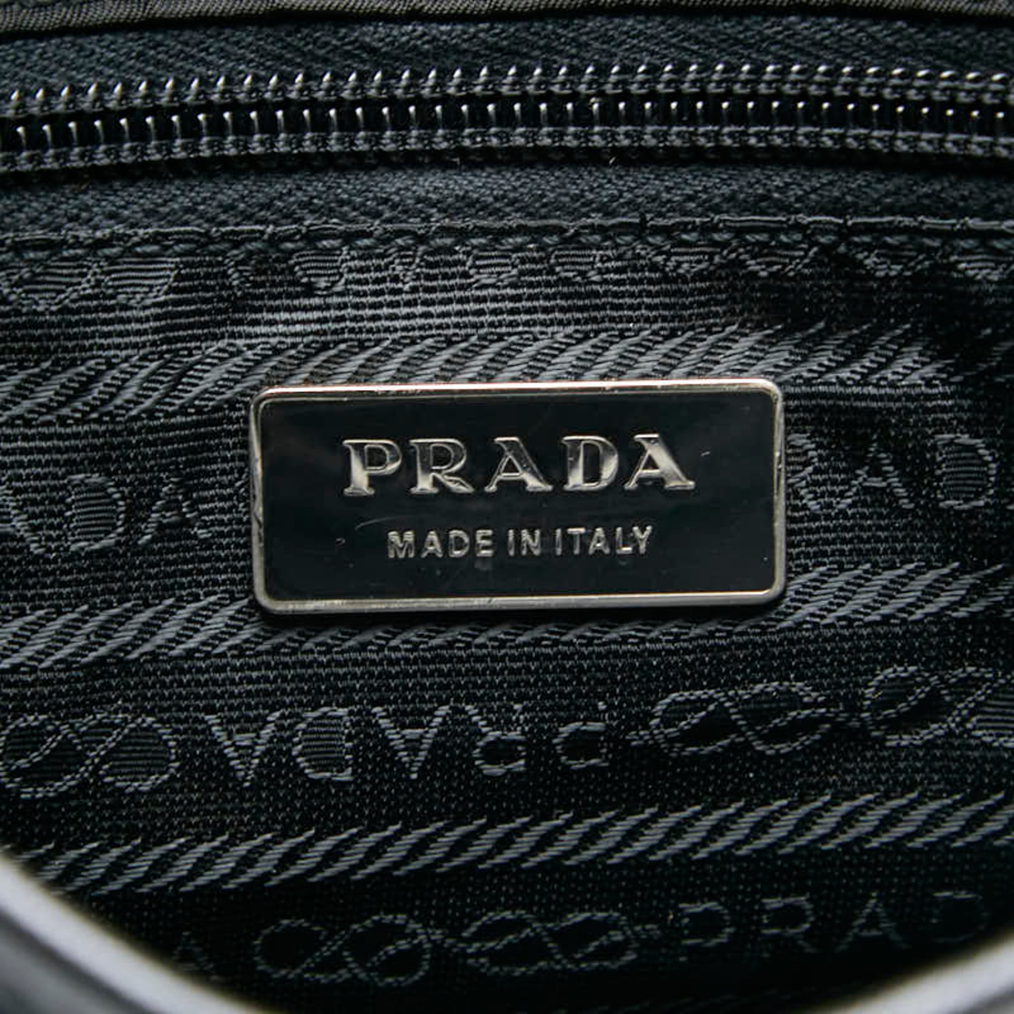 Prada Black Saffiano Shoulder Bag (Pre-Owned)
