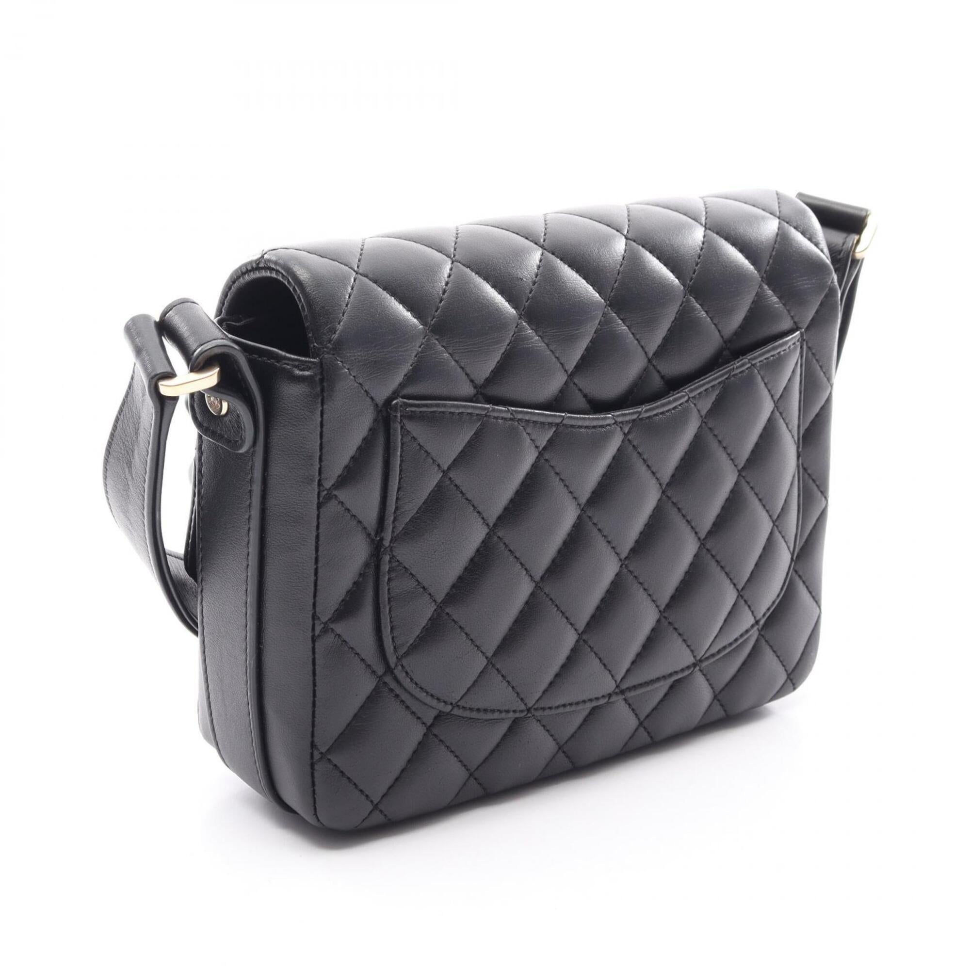 Chanel Black Leather Handbag Shoulder Bag (Pre-Owned)
