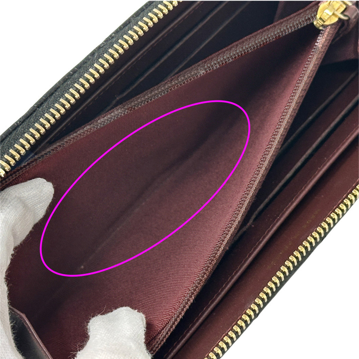 Chanel Matelasse Black Grained Calfskin Long Wallet (Bi-Fold) (Pre-Owned)