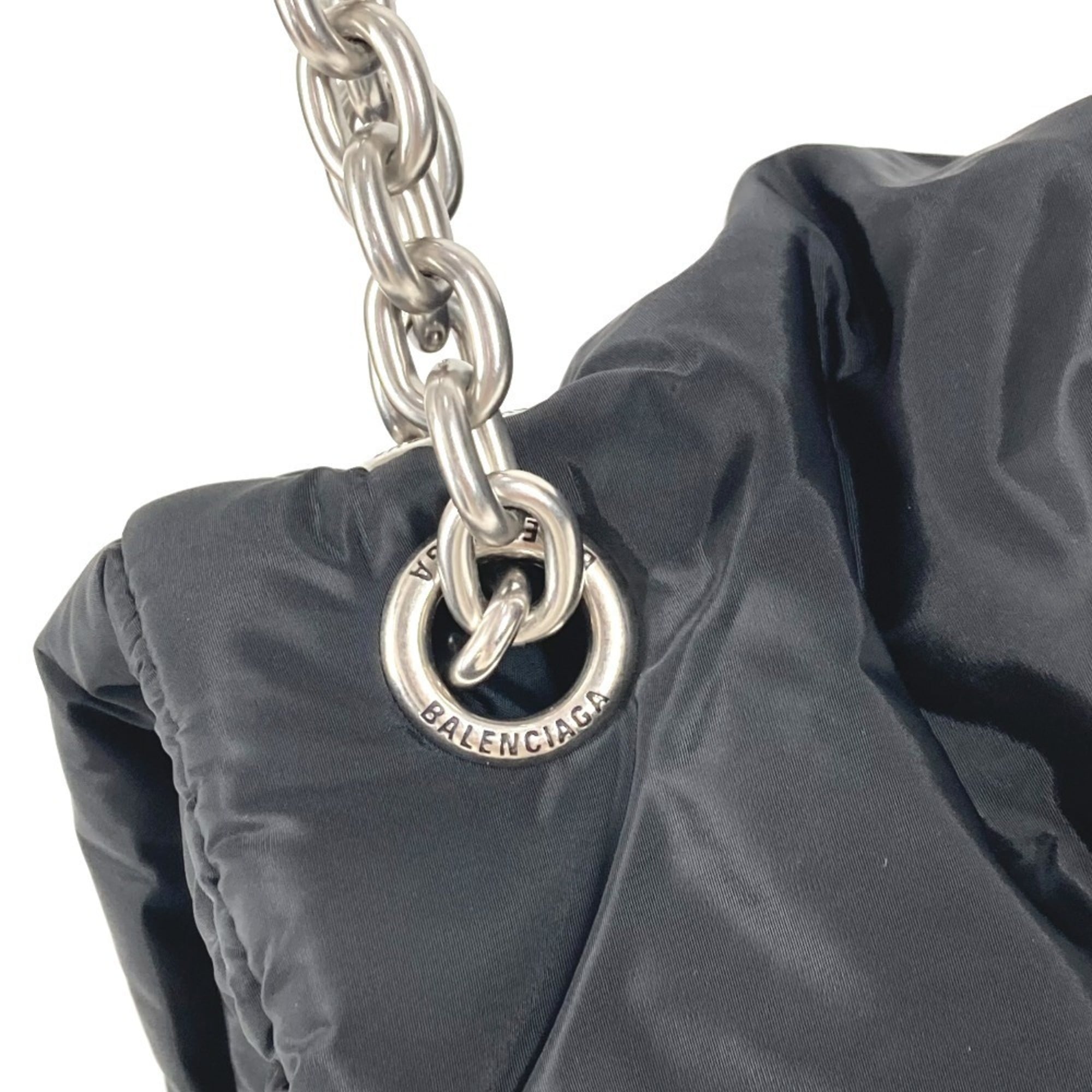 Balenciaga Black Nylon Shoulder Bag (Pre-Owned)