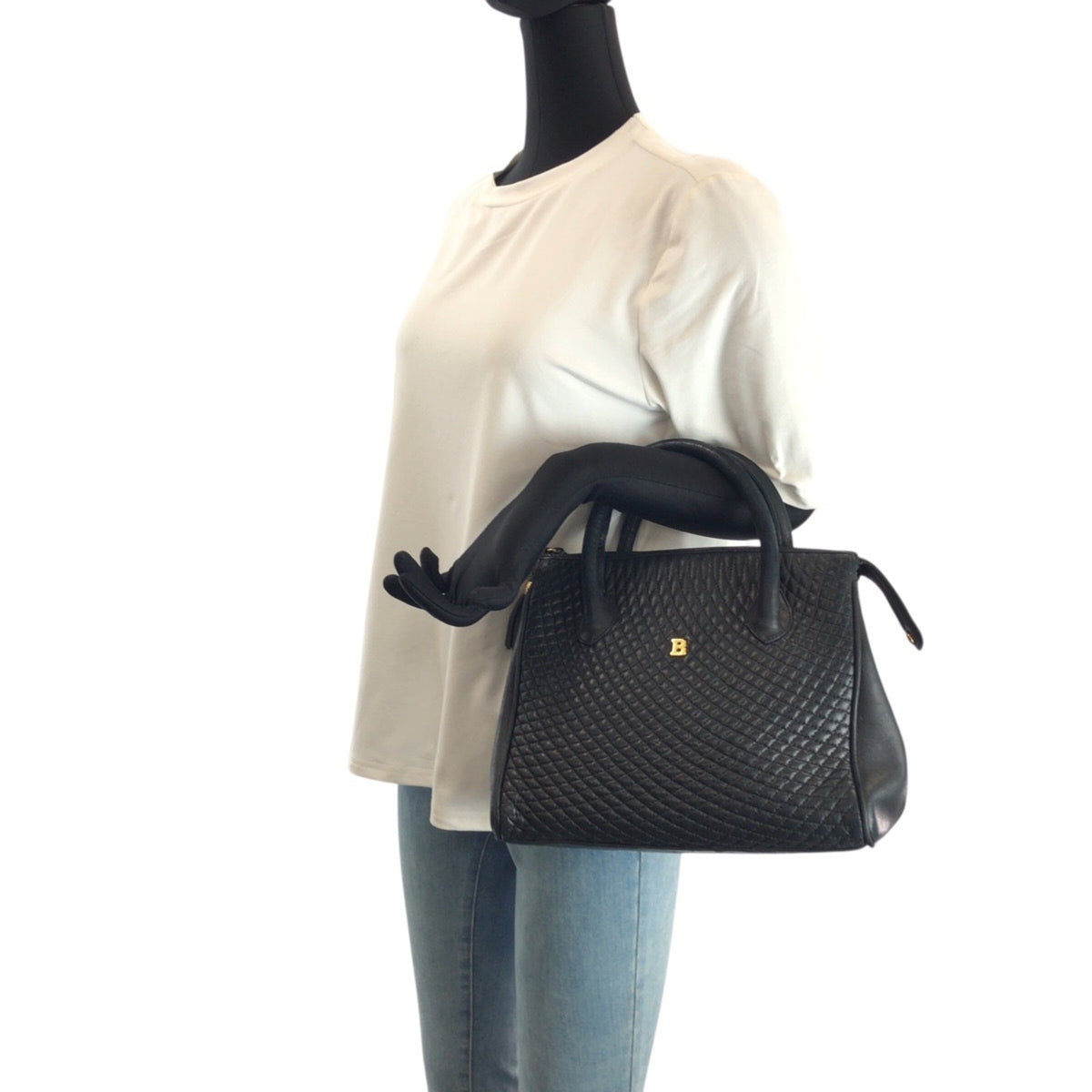 Bally Black Leather Handbag (Pre-Owned)