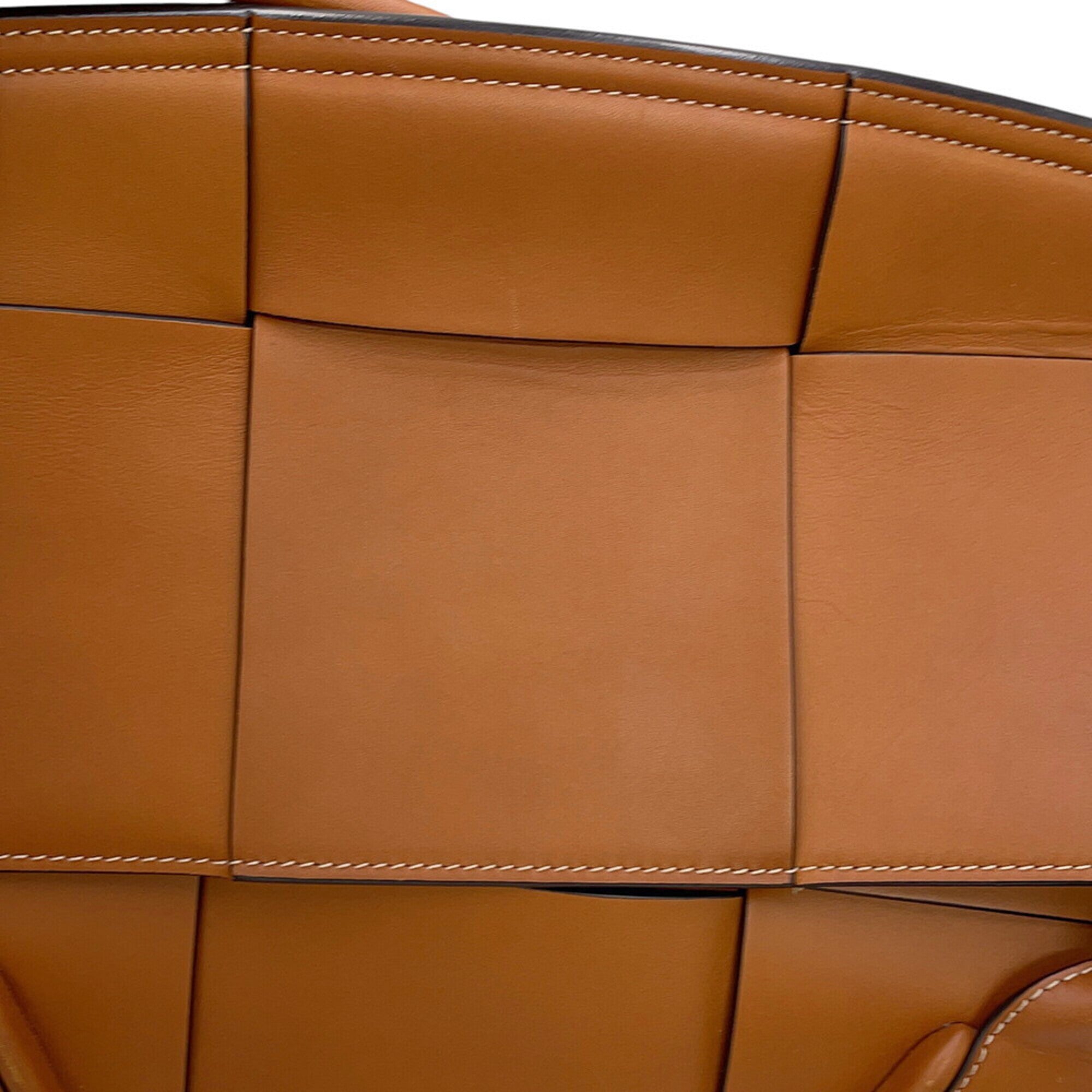 Bottega Veneta Brown Intrecciato Handbag Tote Bag (Pre-Owned)