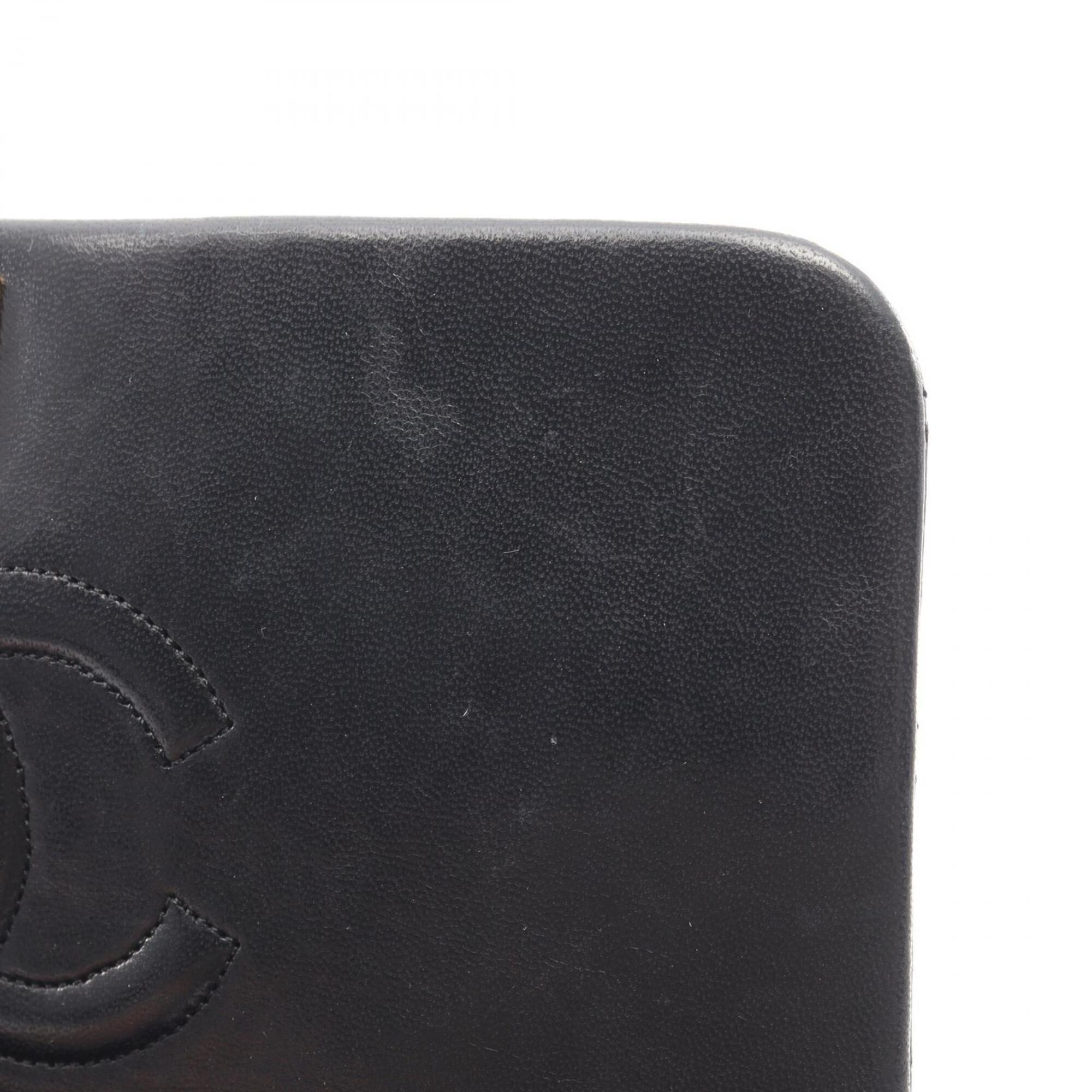 Chanel Black Leather Handbag Shoulder Bag (Pre-Owned)