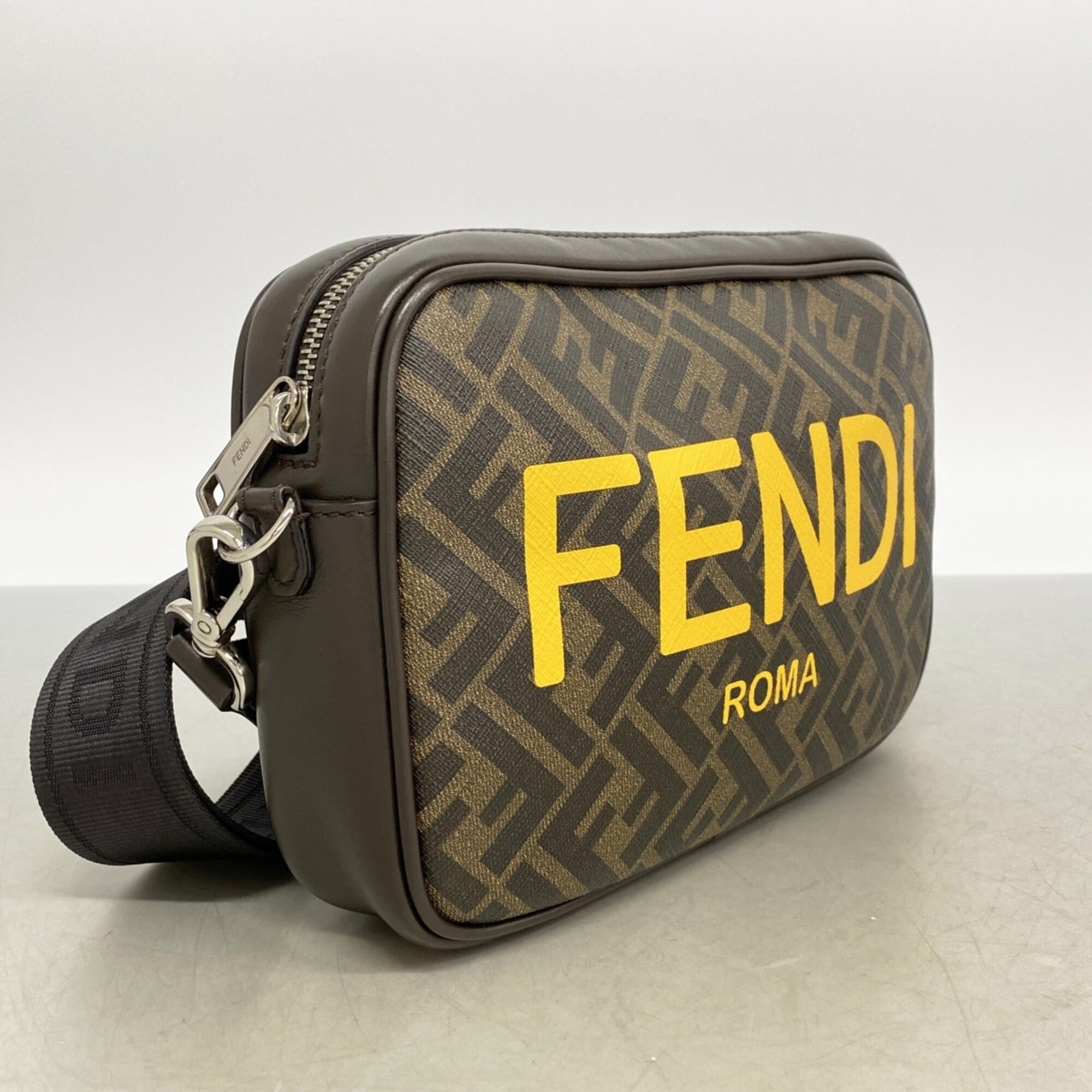 Fendi Brown Pvc Shoulder Bag (Pre-Owned)