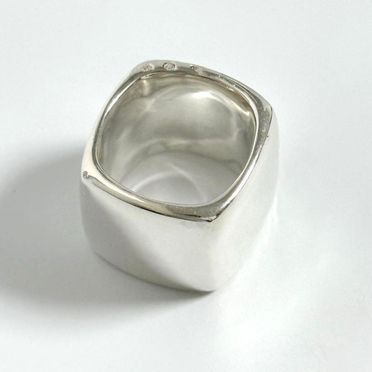 Chanel Silver 925 Band Ring (Pre-Owned)
