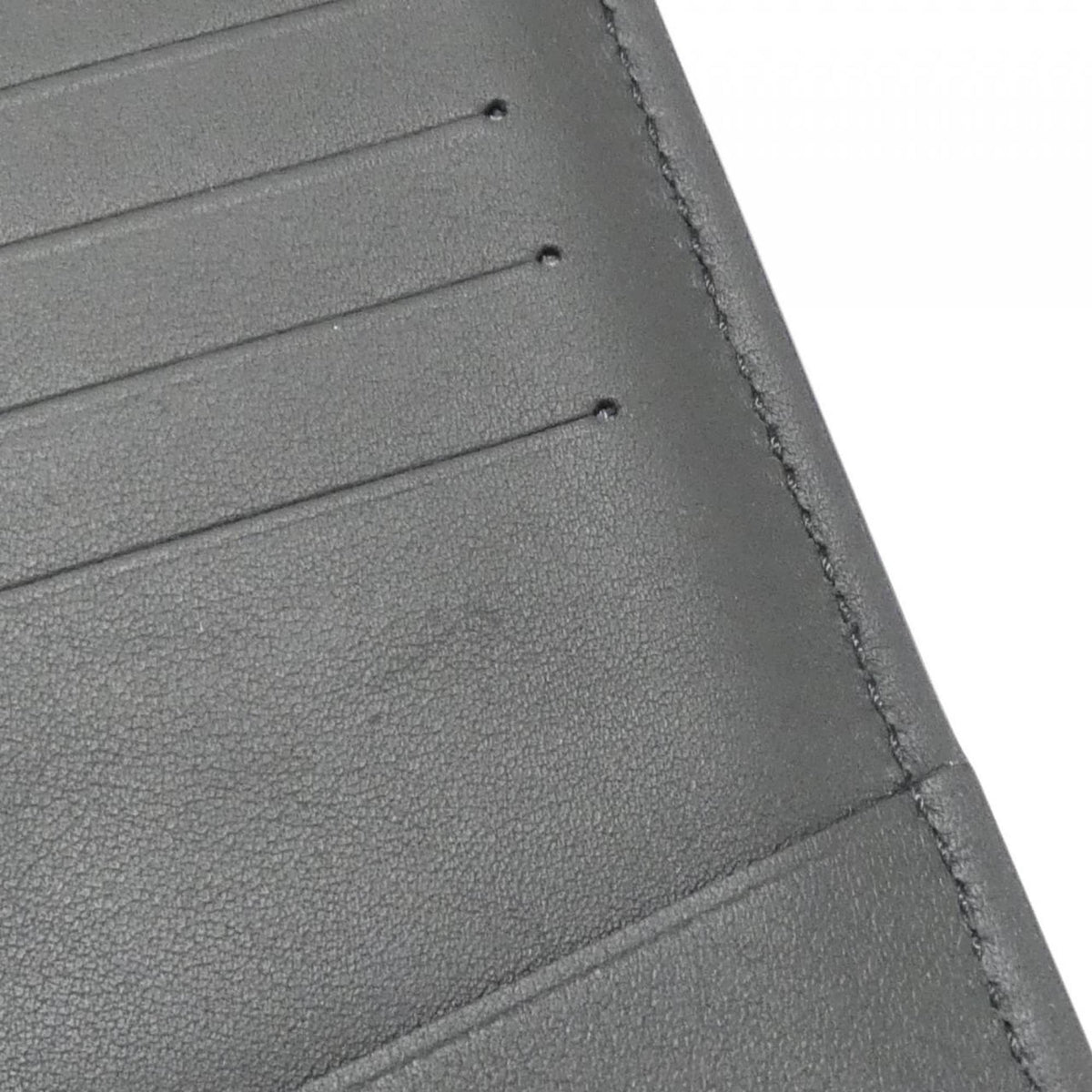 Louis Vuitton Taurillon Black Leather Long Wallet (Bi-Fold) (Pre-Owned)
