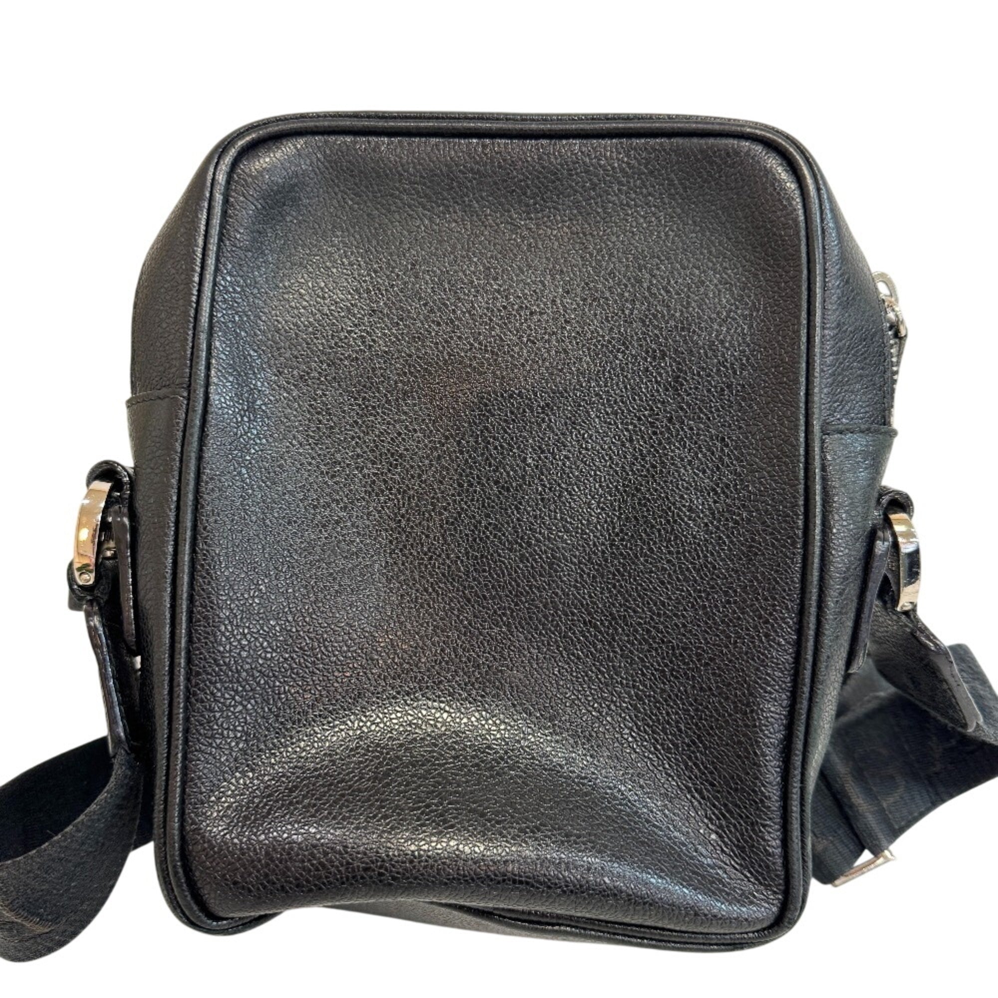 Bvlgari Black Leather Shoulder Bag (Pre-Owned)