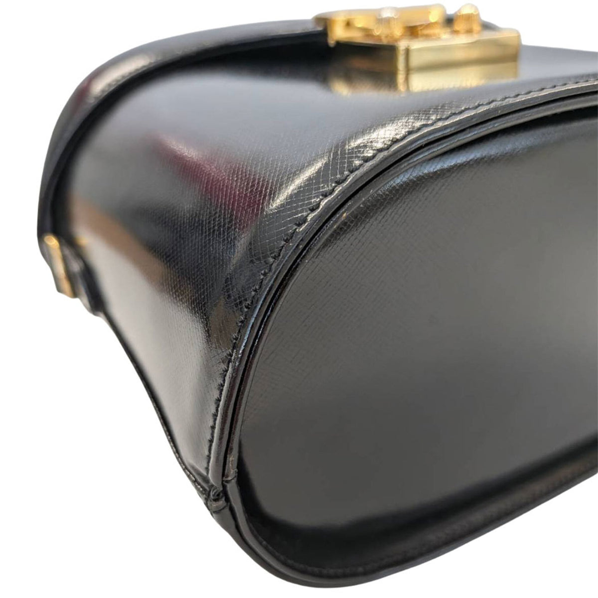 Versace Black Leather Handbag (Pre-Owned)