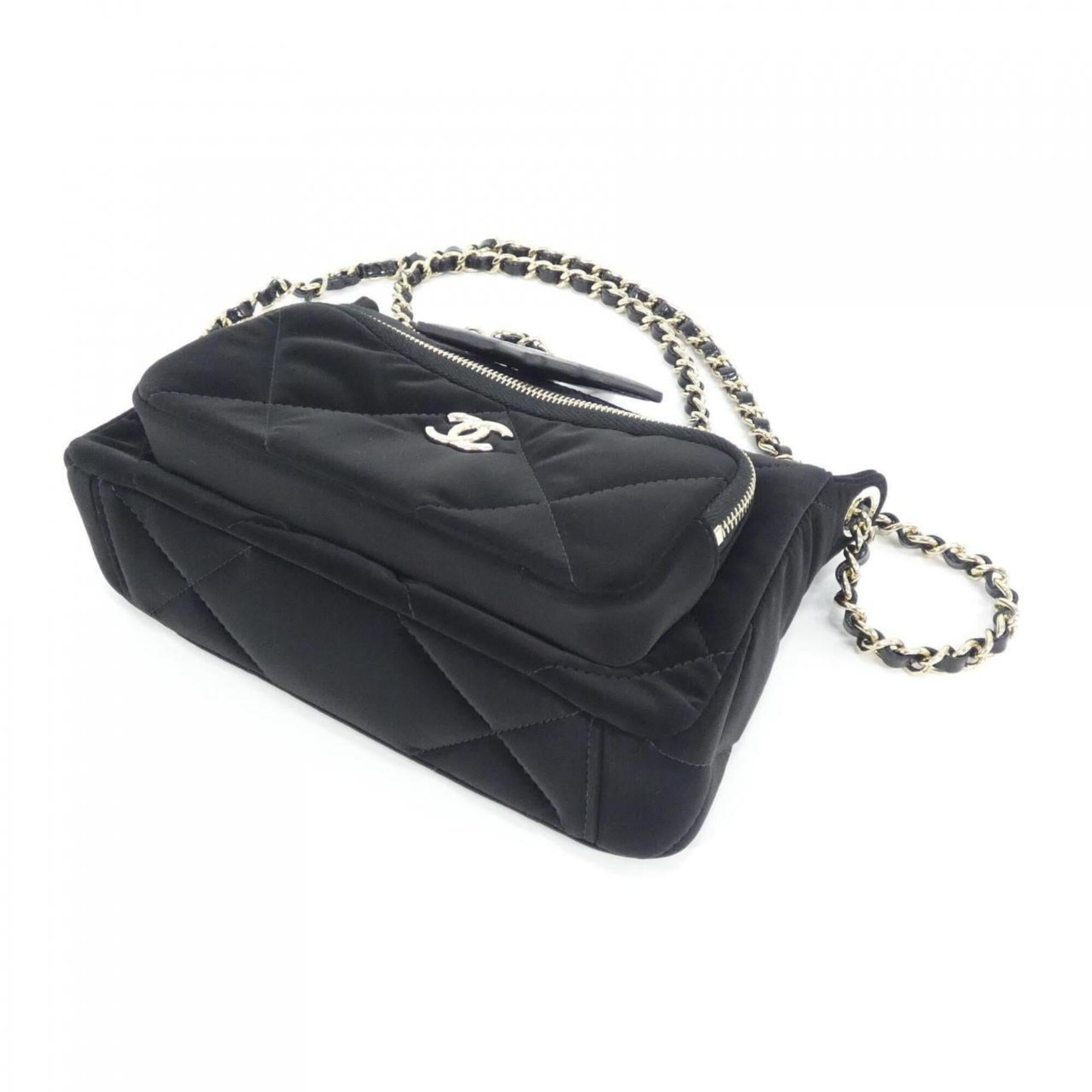 Chanel Black Handbag Shoulder Bag (Pre-Owned)