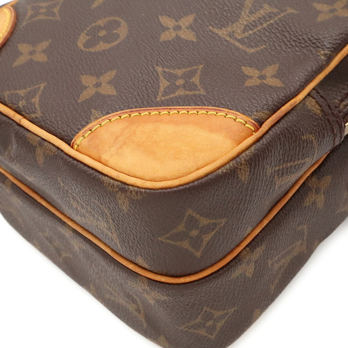 Louis Vuitton Monogram Brown Monogram Pochette Shoulder Bag (Pre-Owned)