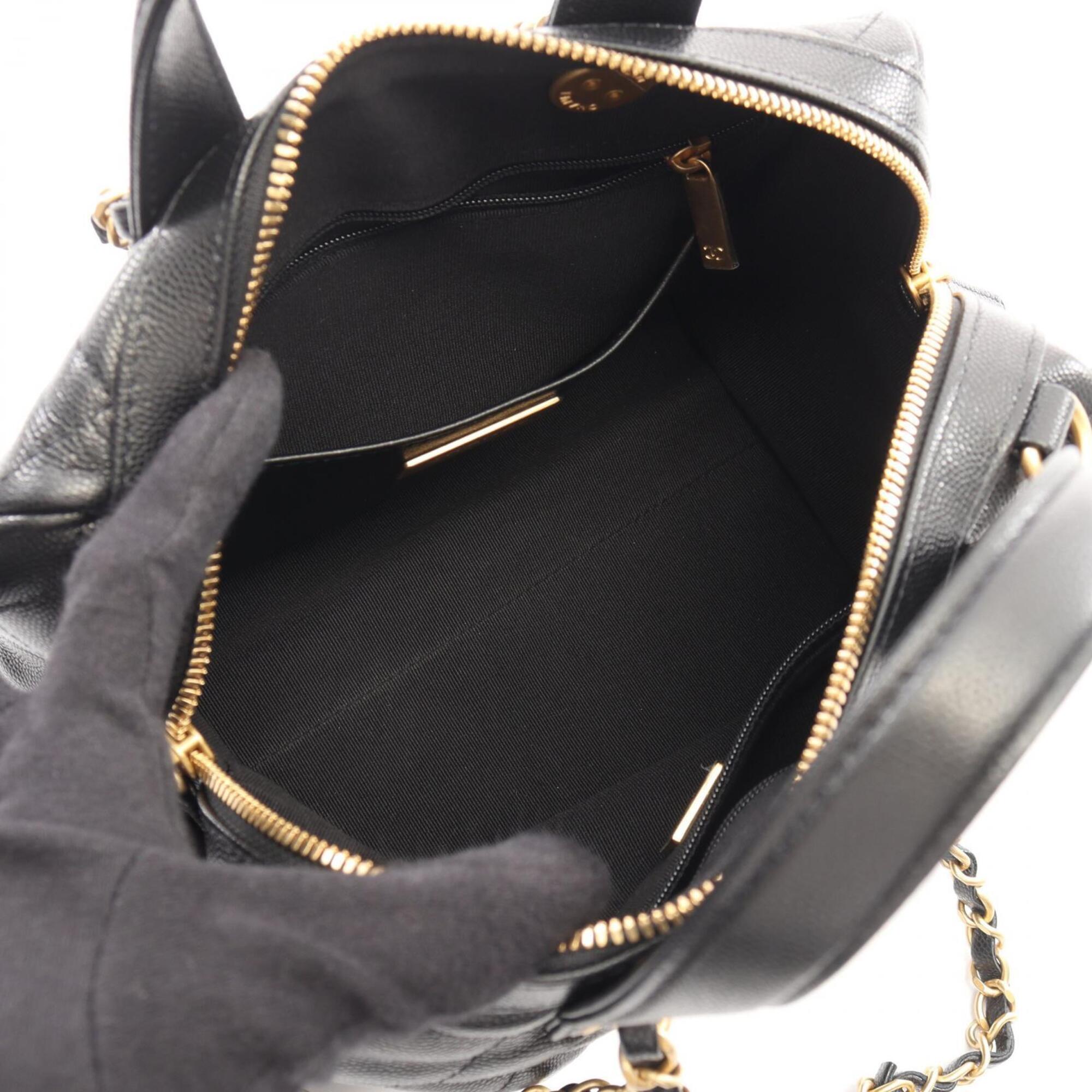 Chanel Matelasse Black Grained Calfskin Handbag Shoulder Bag (Pre-Owned)