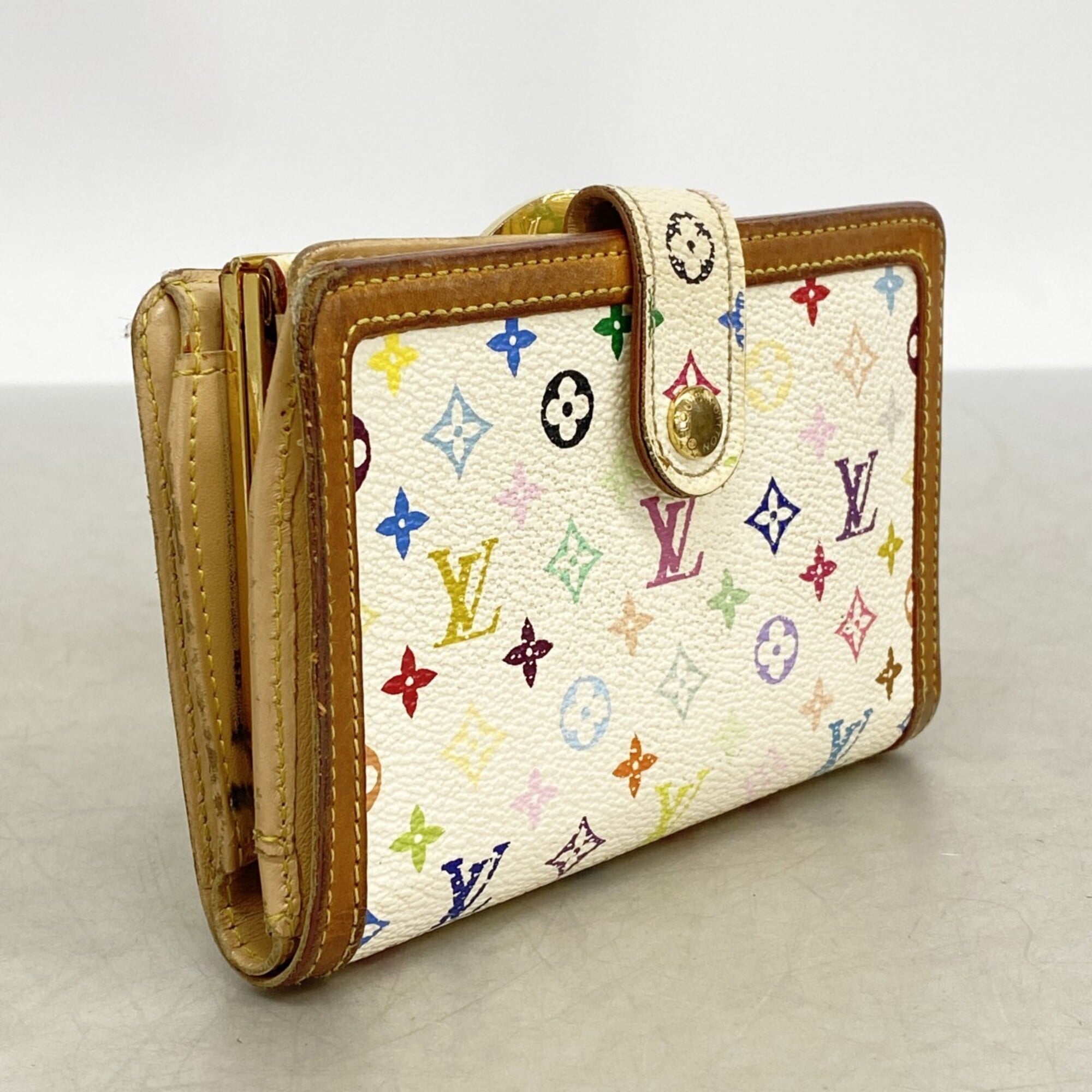 Louis Vuitton Blanc Wallet (Bi-Fold) (Pre-Owned)
