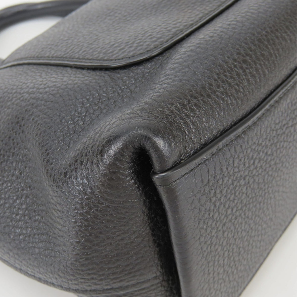 Coach Black Leather Handbag Shoulder Bag (Pre-Owned)