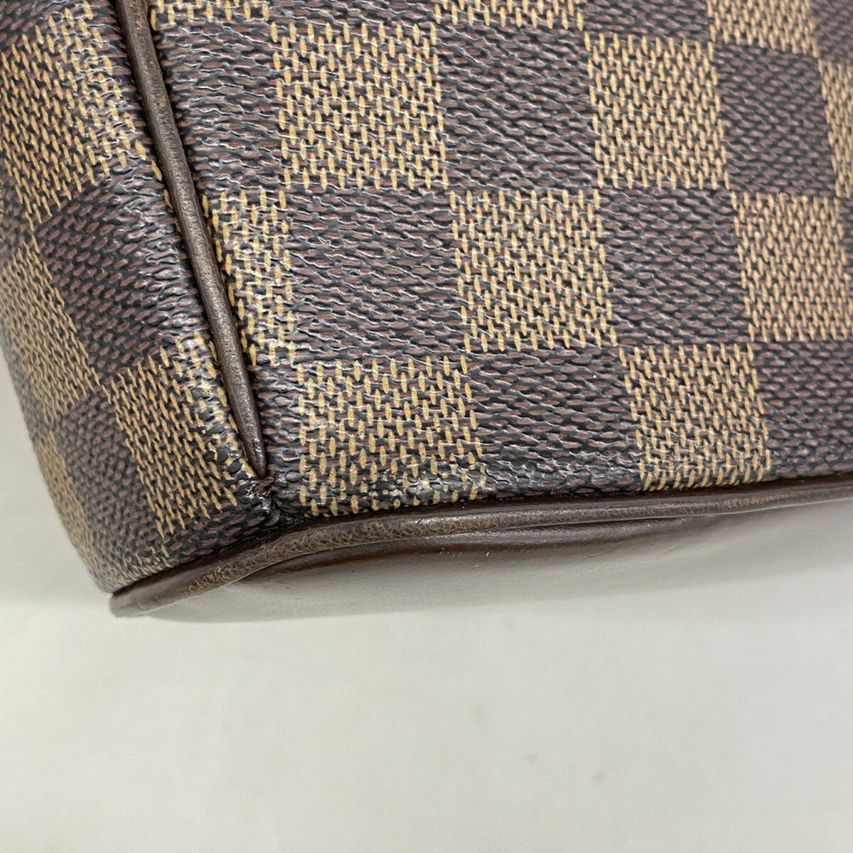 Louis Vuitton Ebene Shoulder Bag (Pre-Owned)