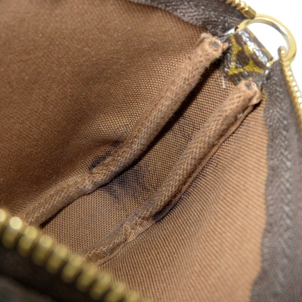 Louis Vuitton Monogram Pvc Pochette Pouch (Pre-Owned)