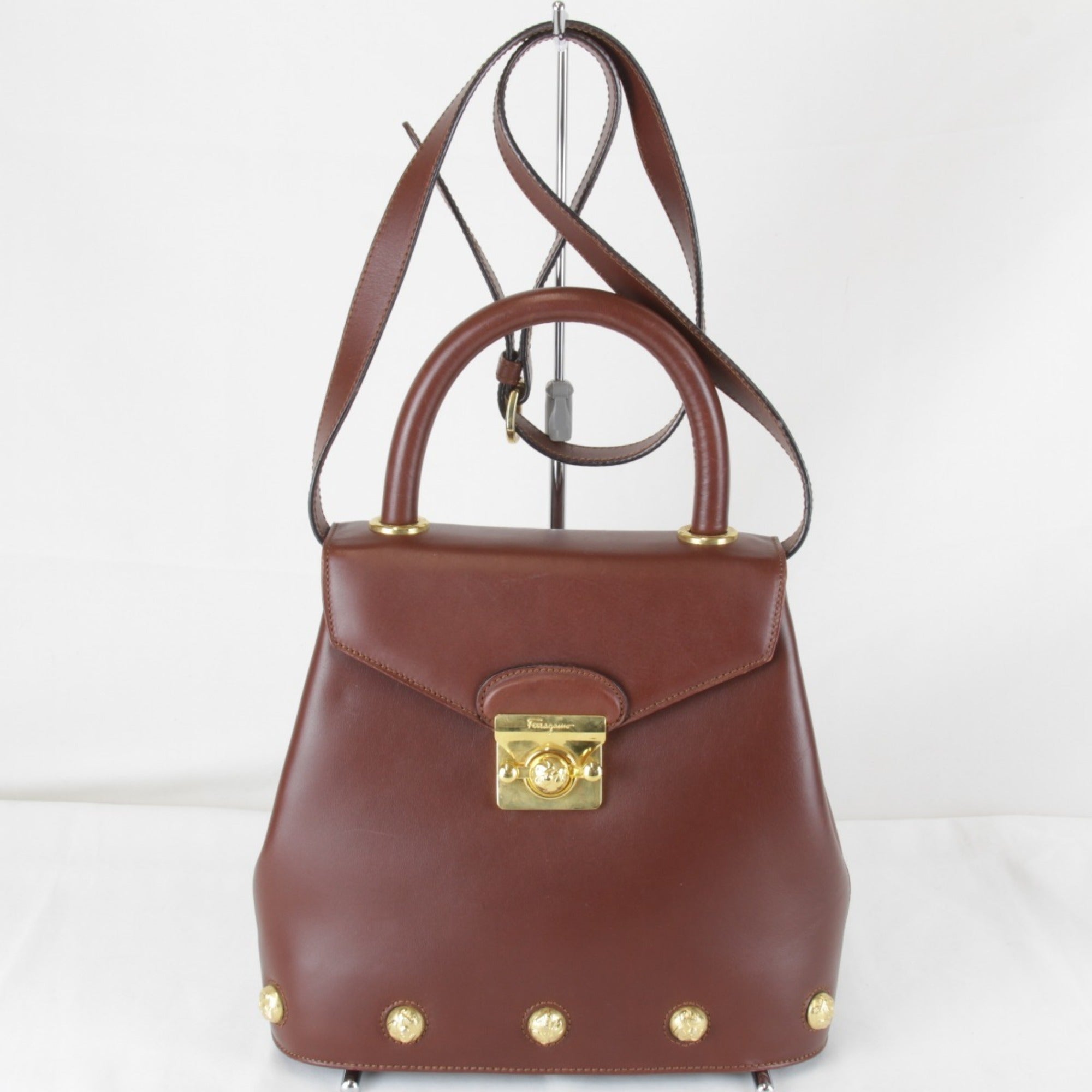 Salvatore Ferragamo Brown Leather Shoulder Bag (Pre-Owned)