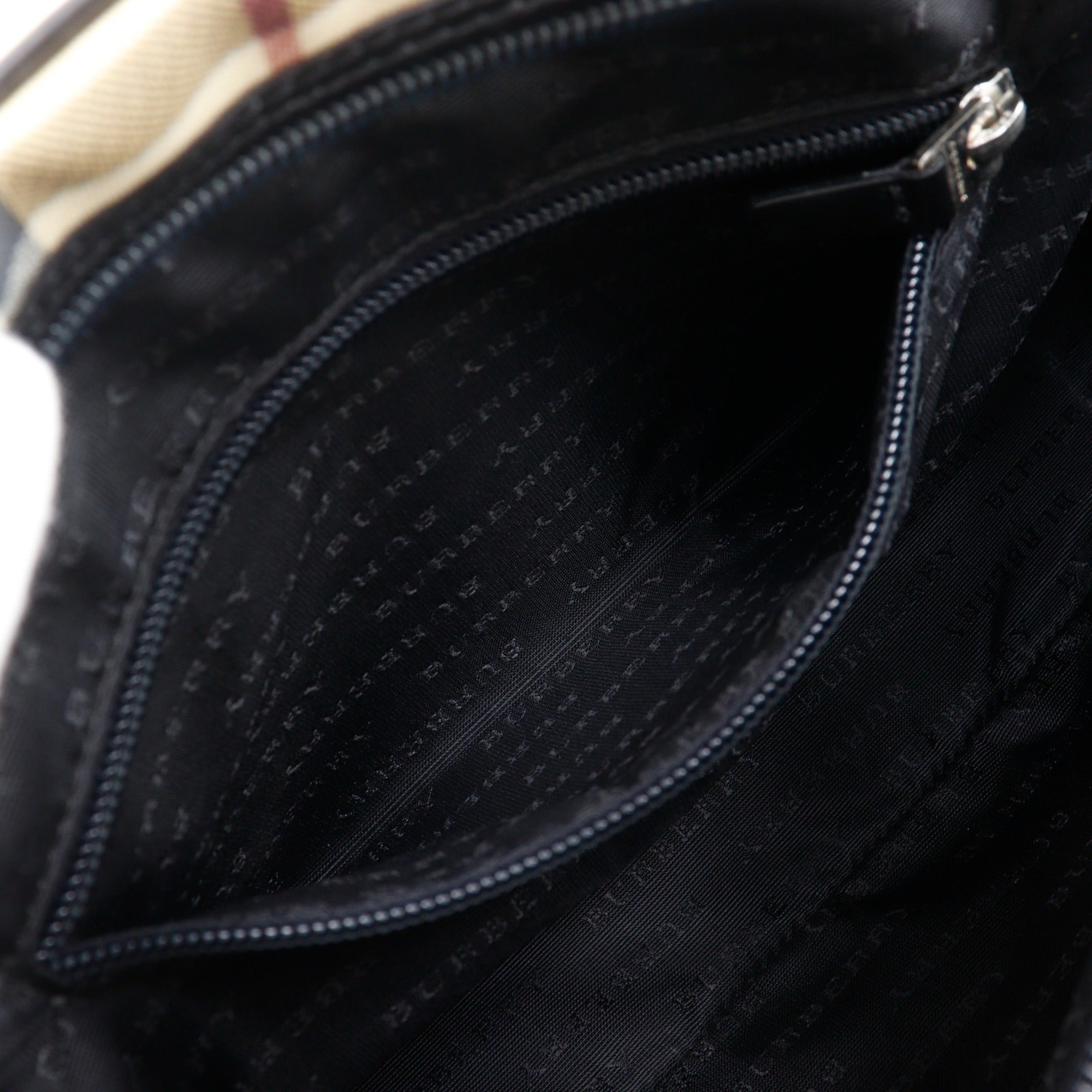 Burberry Beige Pvc Handbag (Pre-Owned)