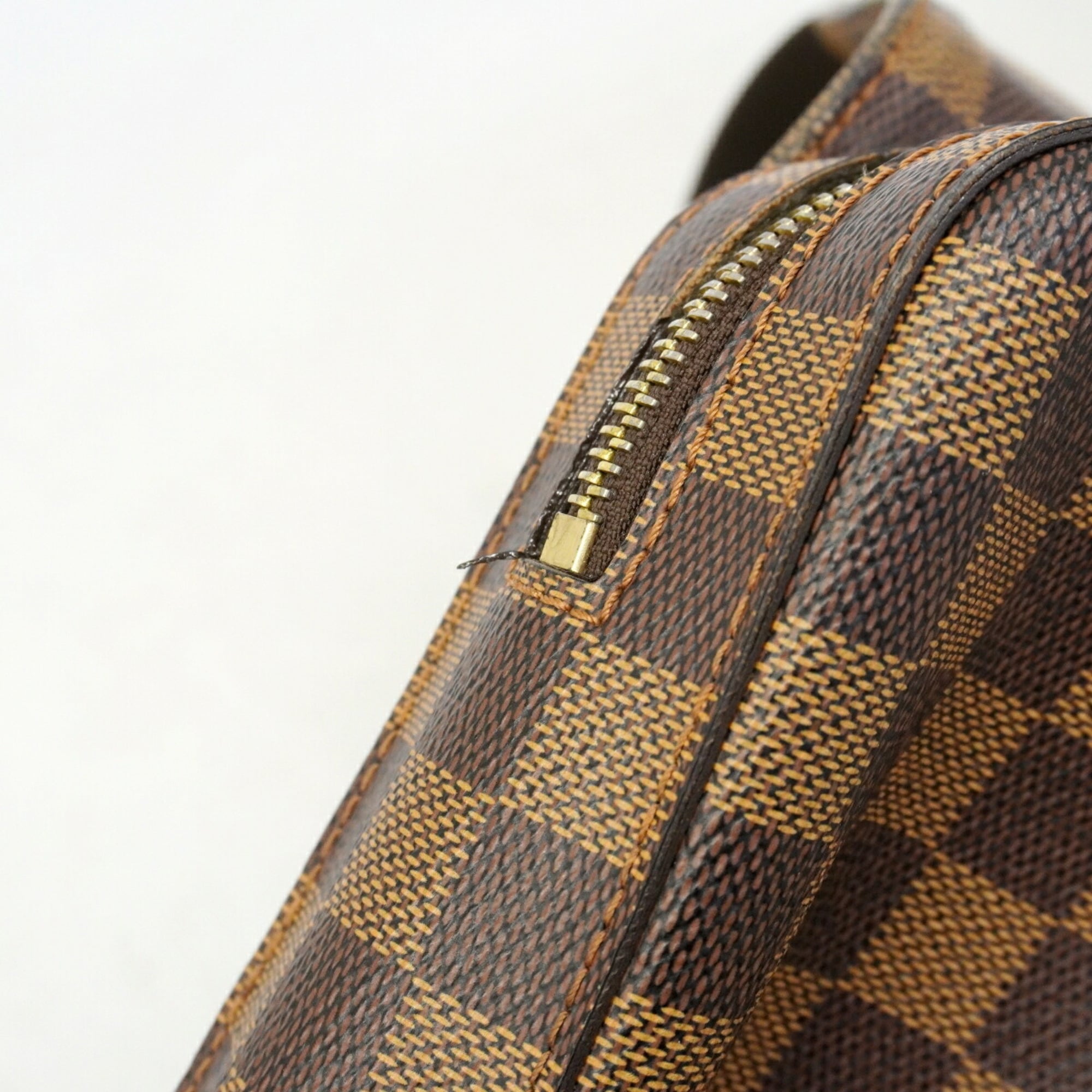 Louis Vuitton Ebene Sling Bag (Pre-Owned)