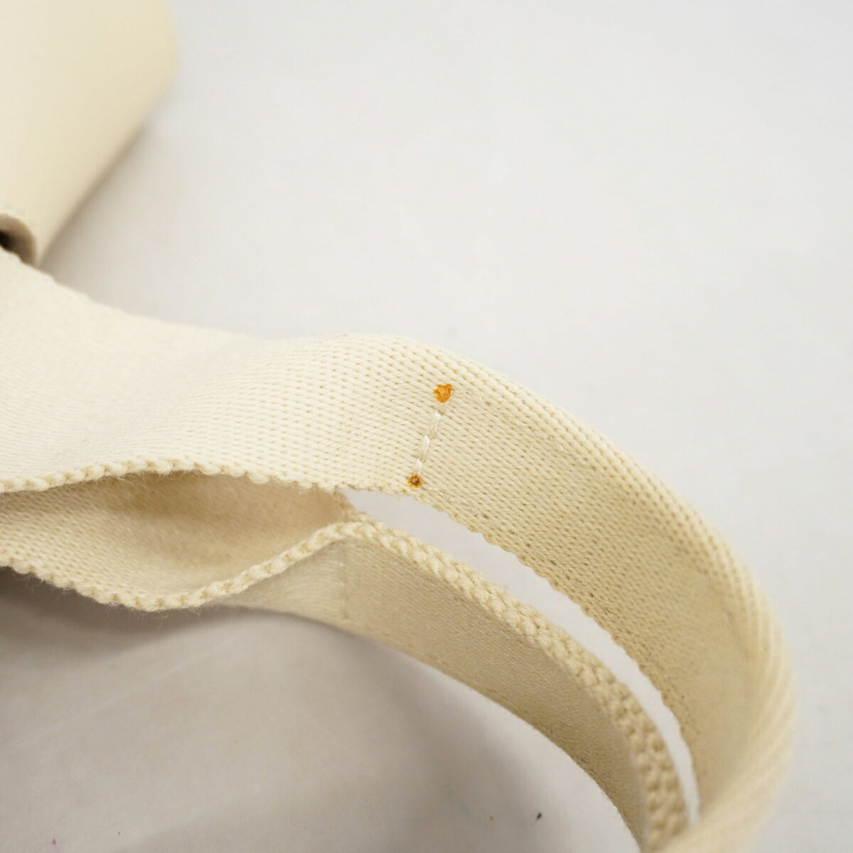 Hermes Ivory Toile Chevron Tote Bag (Pre-Owned)