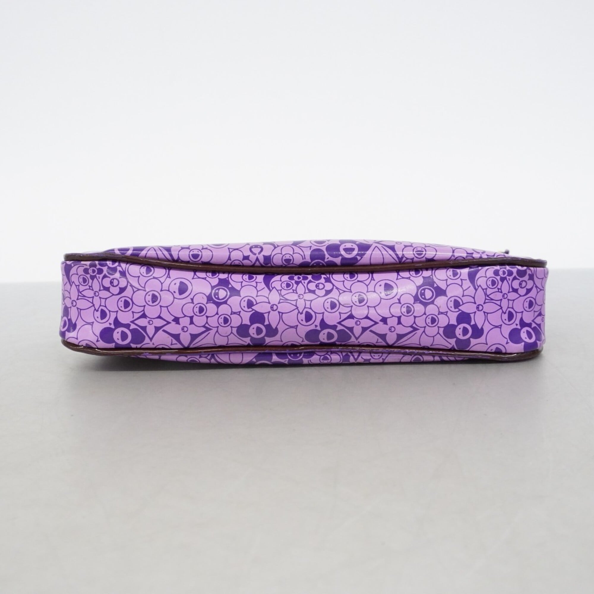 Louis Vuitton Violet Pouch (Pre-Owned)
