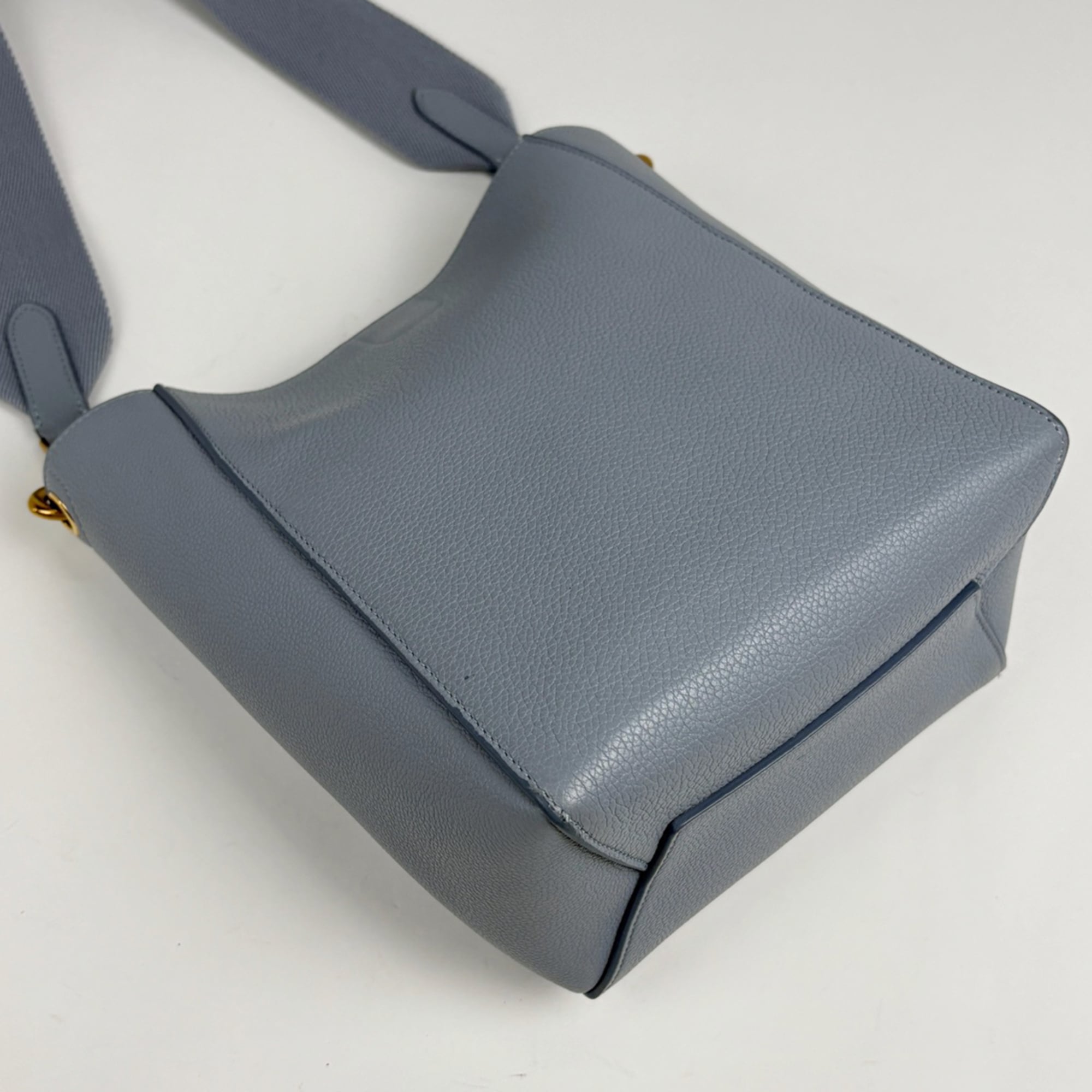 Celine Light Blue Leather Shoulder Bag (Pre-Owned)