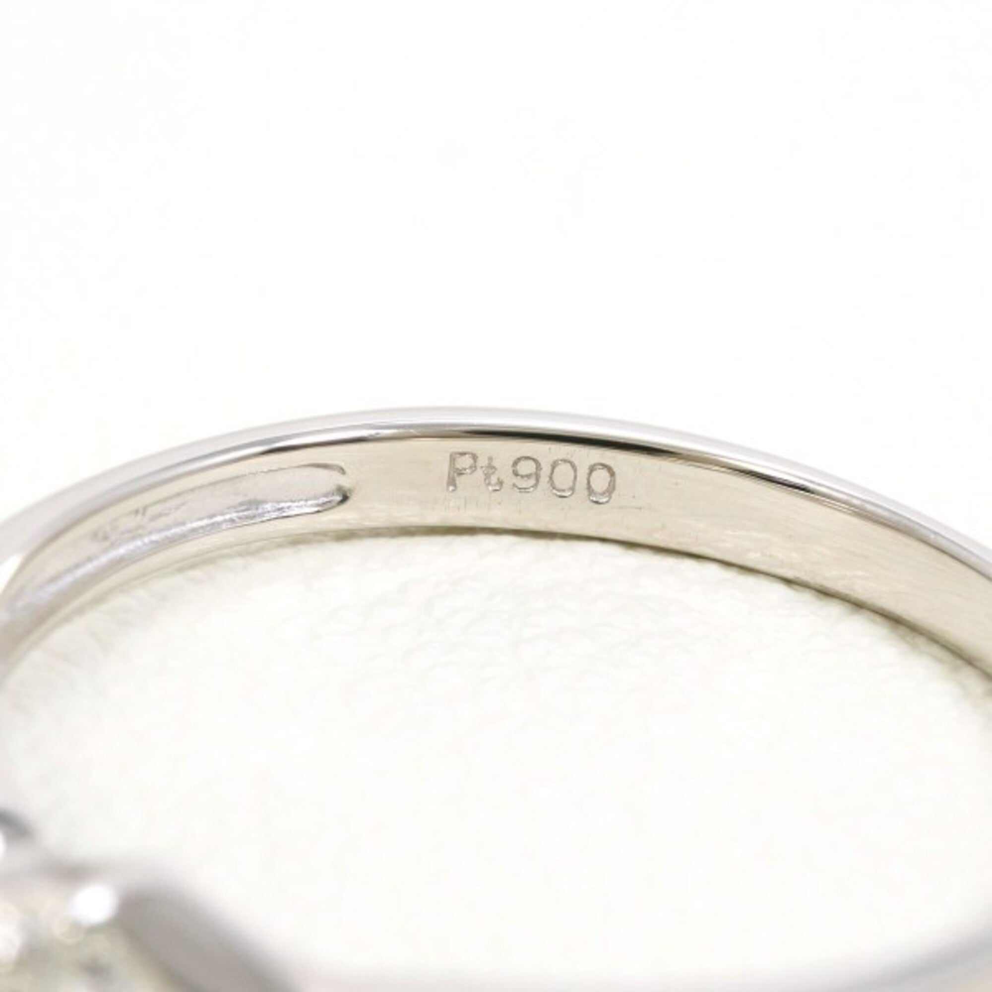Unbranded Platinum Platinum 900 Band Ring (Pre-Owned)