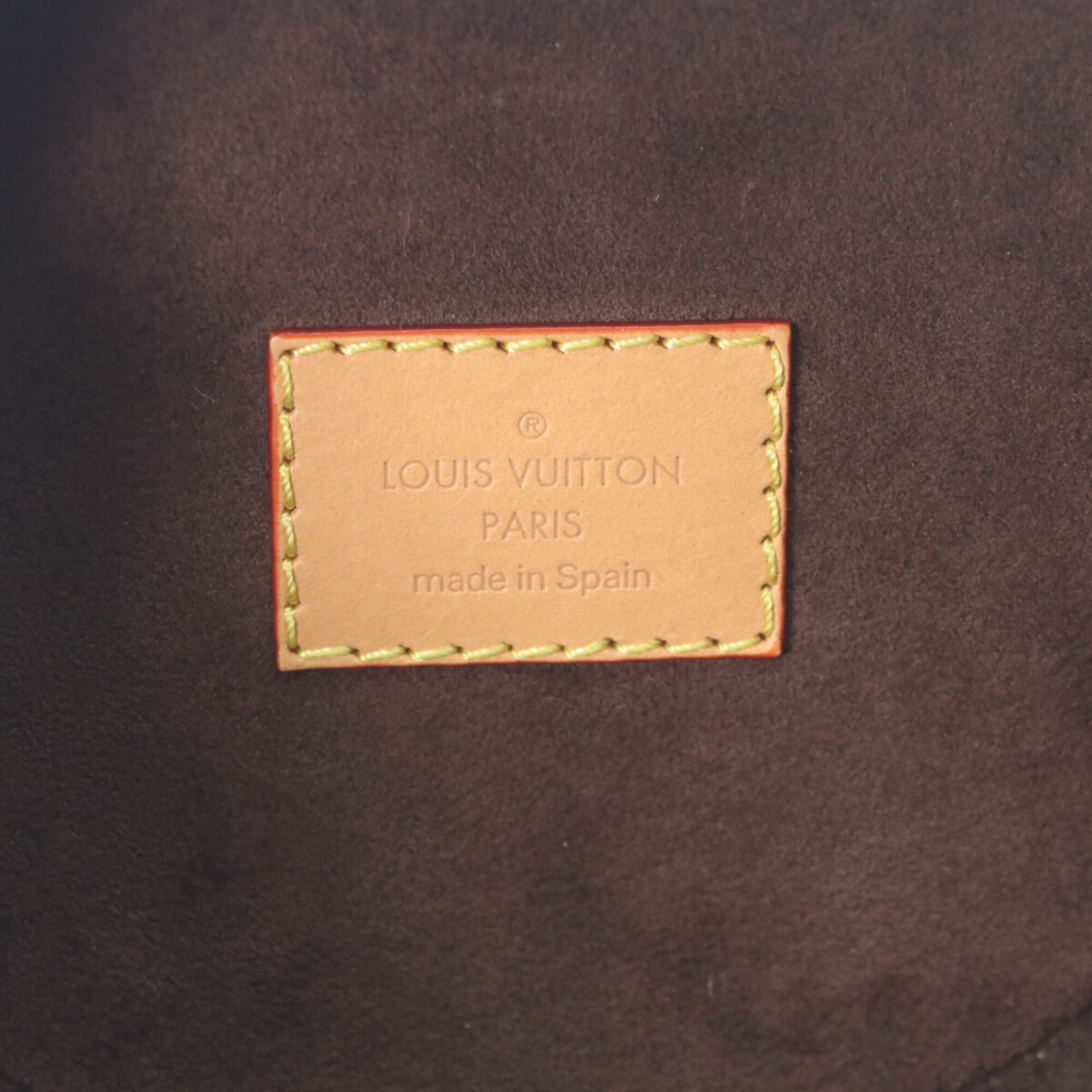 Louis Vuitton Beige Monogram Shoulder Bag (Pre-Owned)