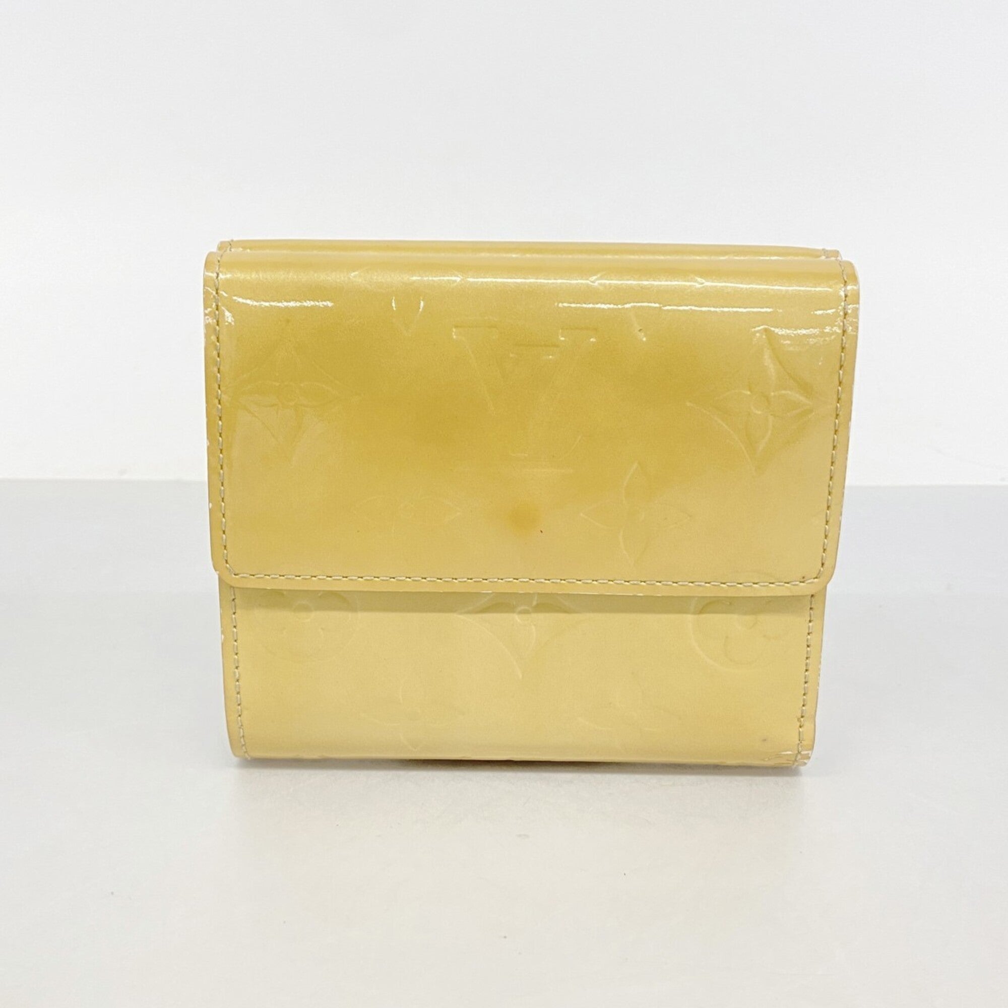 Louis Vuitton Beige Wallet (Tri-Fold) (Pre-Owned)